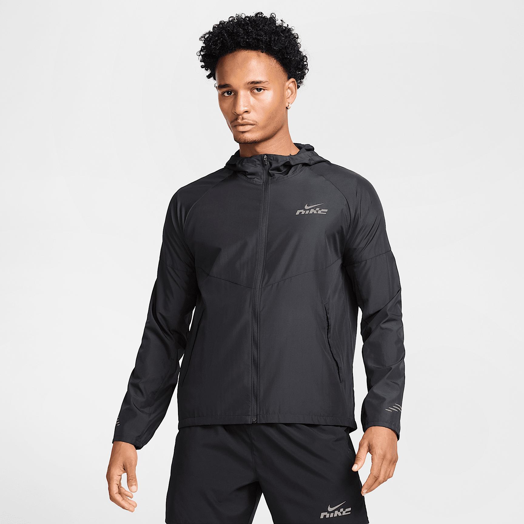 Nike Miler Flash Men's Water-Repellent Running Jacket Product Image