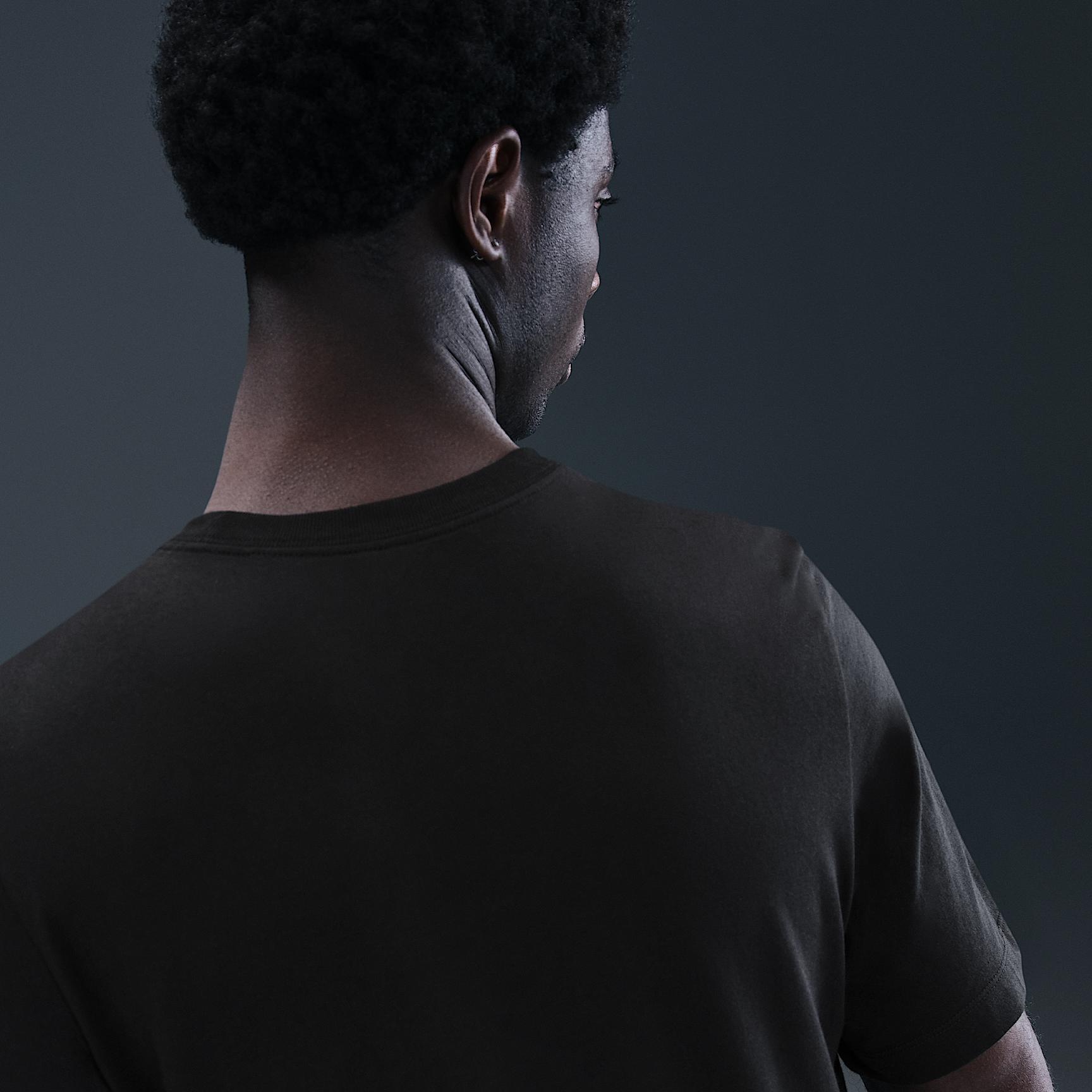 Nike Sportswear T-Shirt Product Image