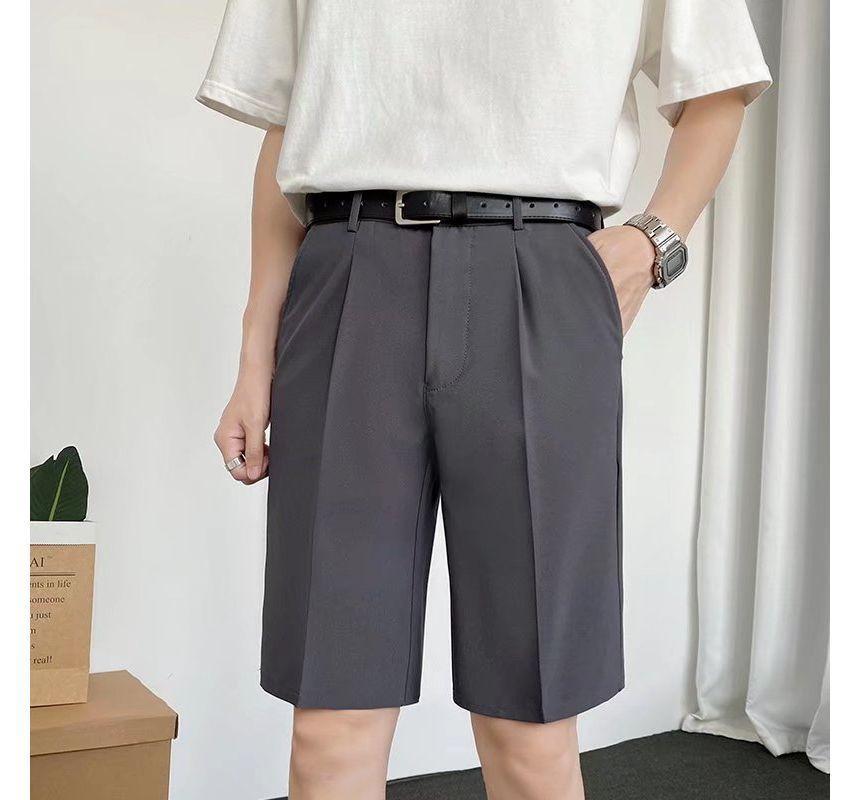 Plain Straight Leg Shorts Product Image