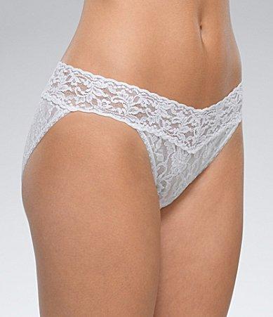 Signature Lace V-Kini Briefs Product Image