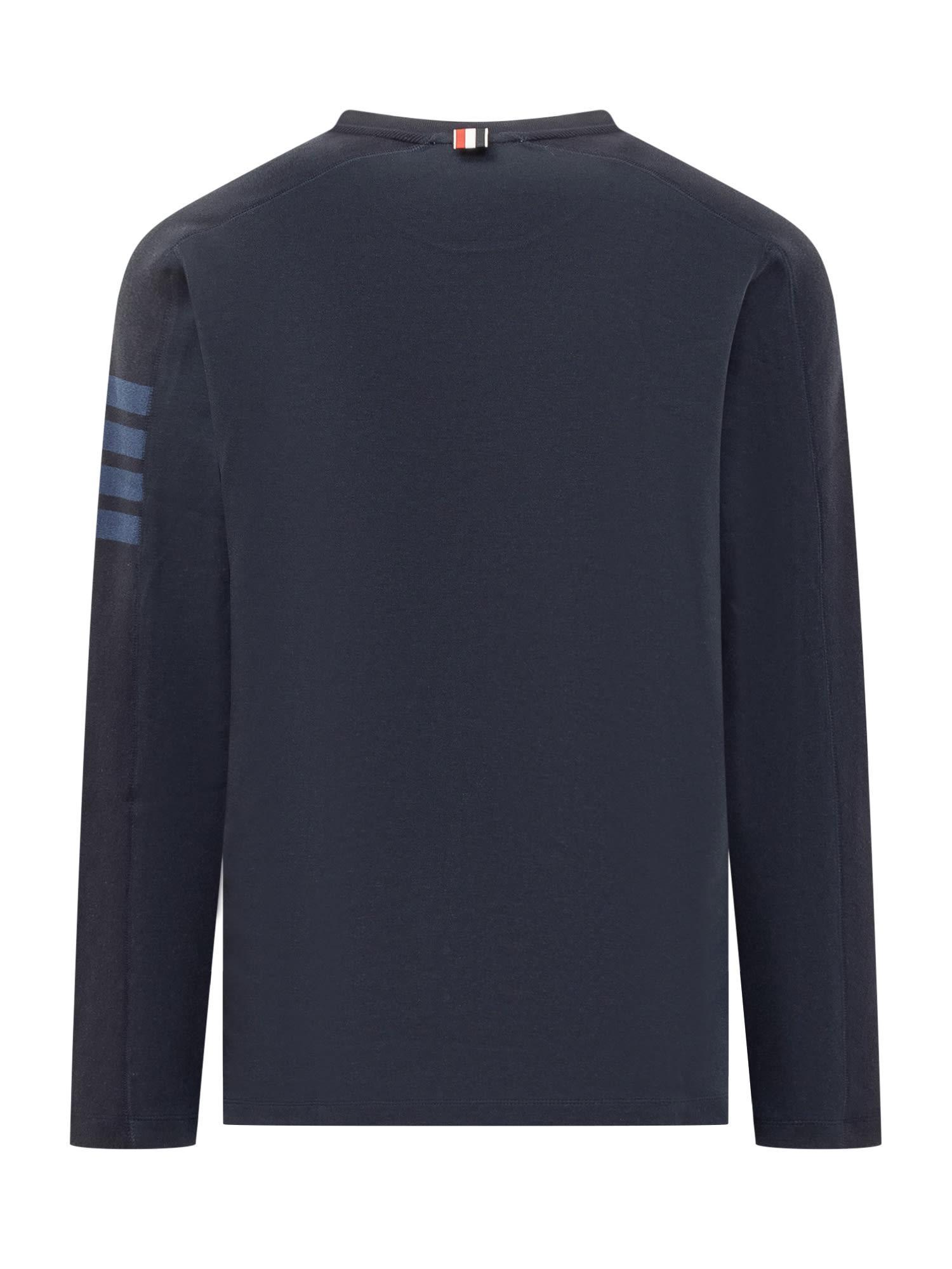 Long Sleeved T-shirt In Blue Product Image