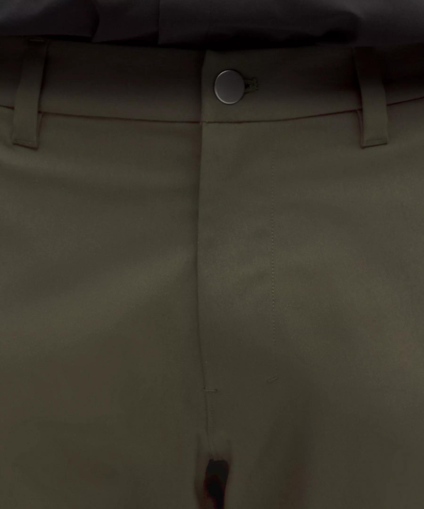 ABC Slim-Fit Trouser 32L *Smooth Twill Product Image