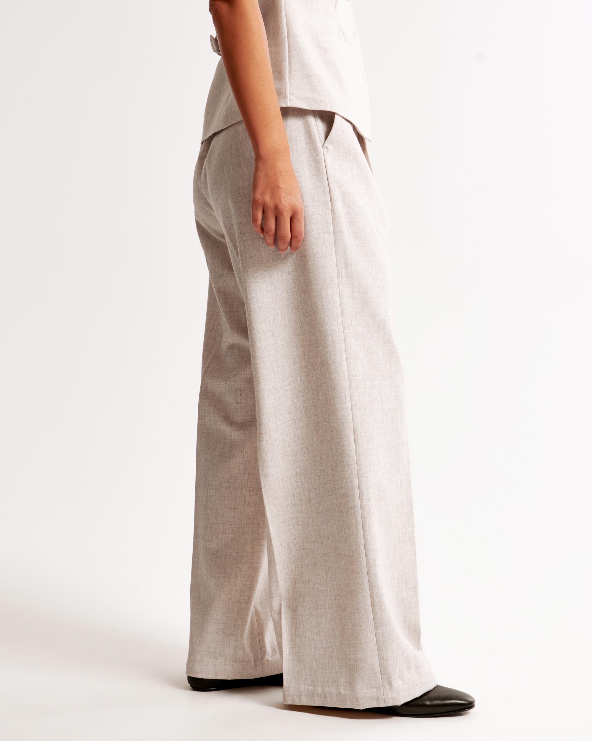 Curve Love A&F Harper Tailored Ultra Wide Leg Pant Product Image