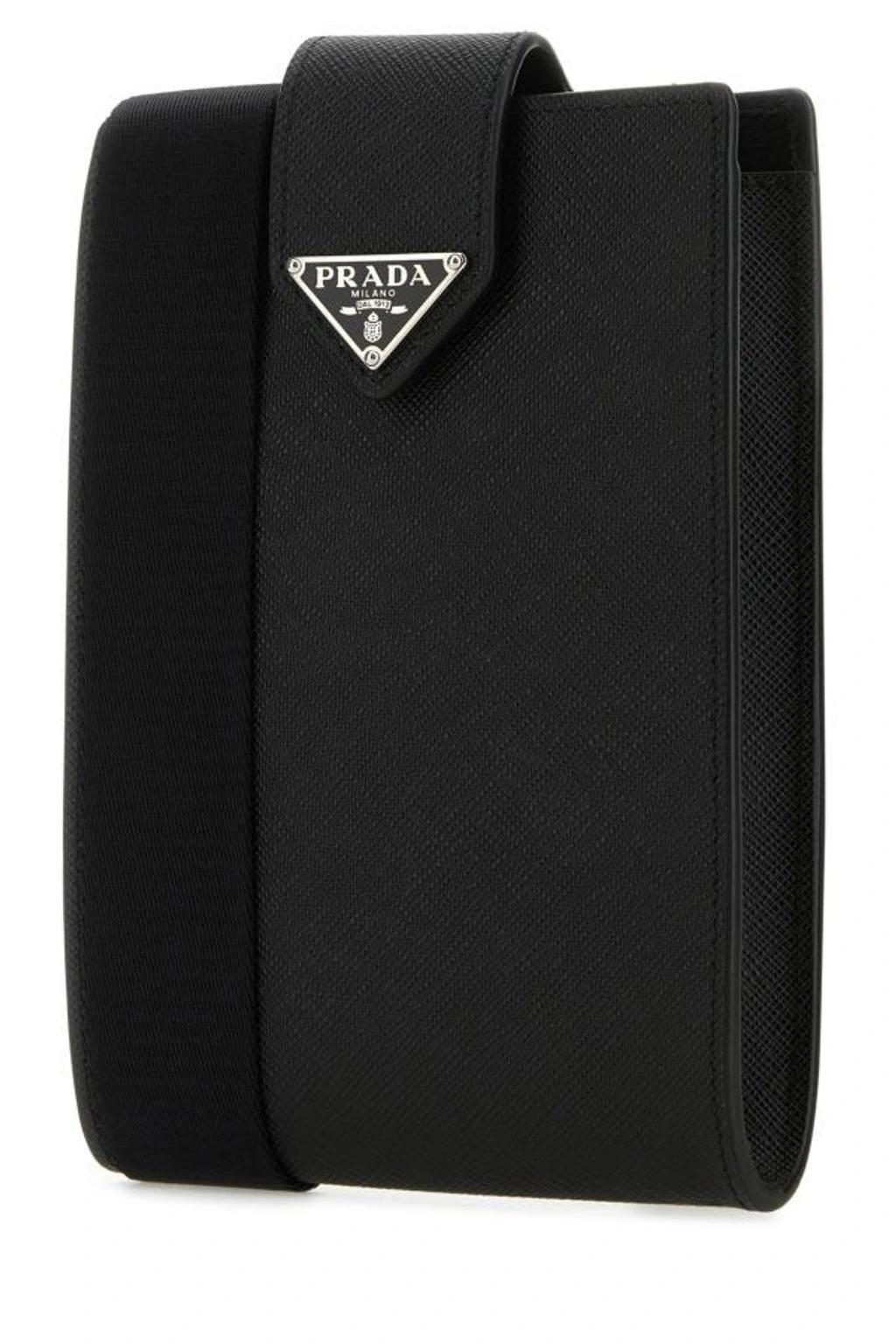 Man Black Leather Phone Case Product Image