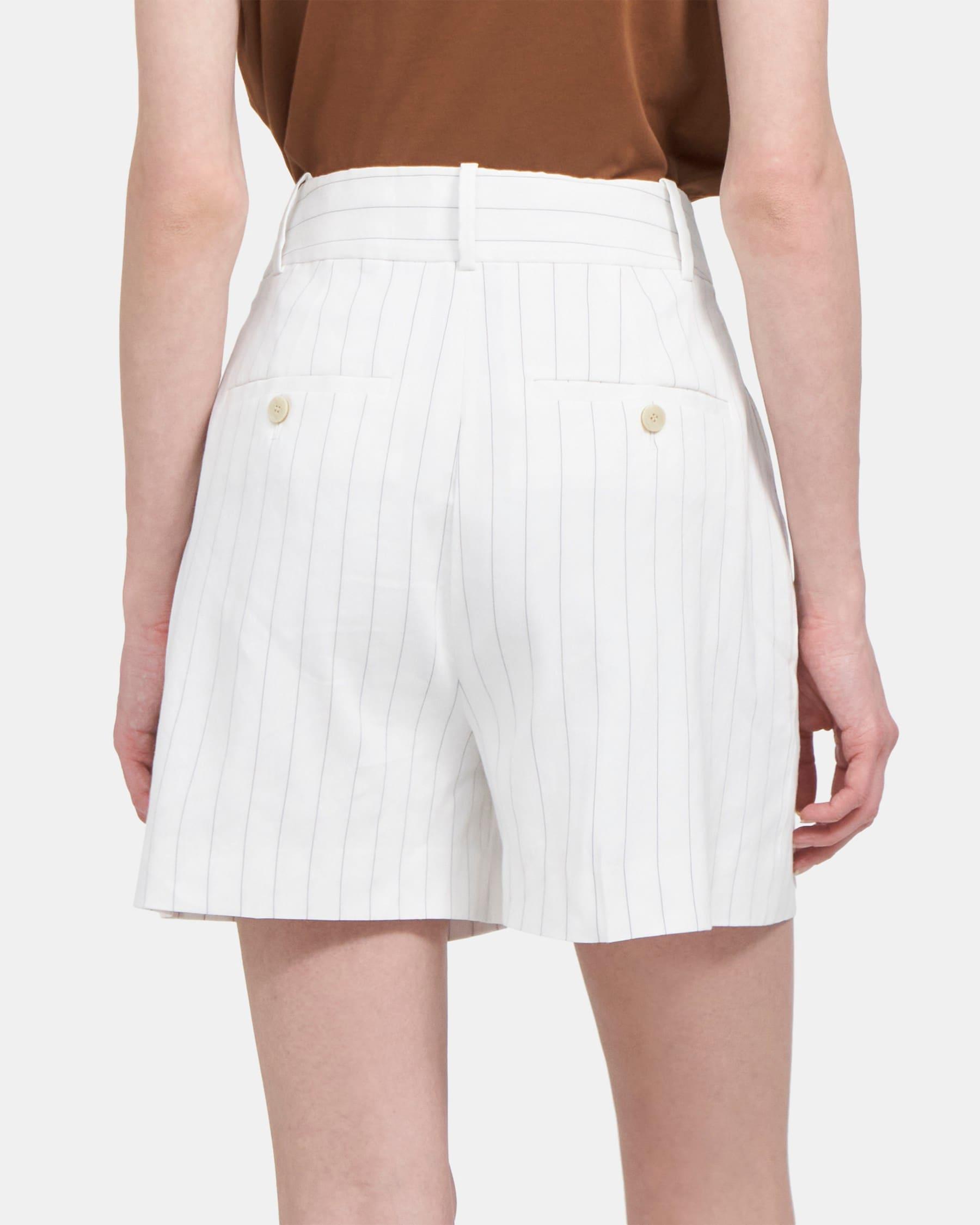 High-Waisted Pleated Short in Striped Linen Product Image