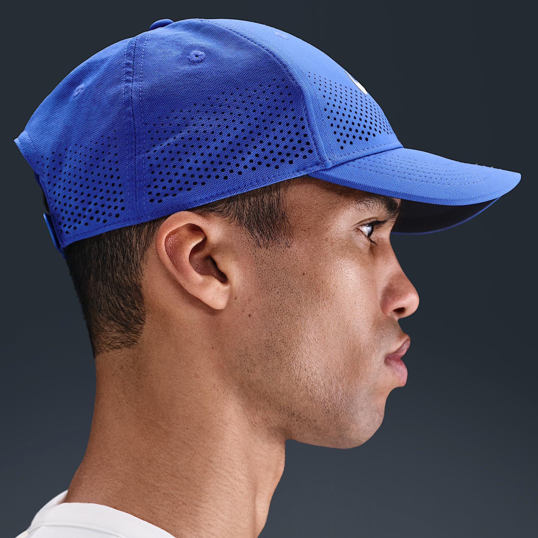 Nike Dri-FIT ADV Club Structured Swoosh Cap Product Image
