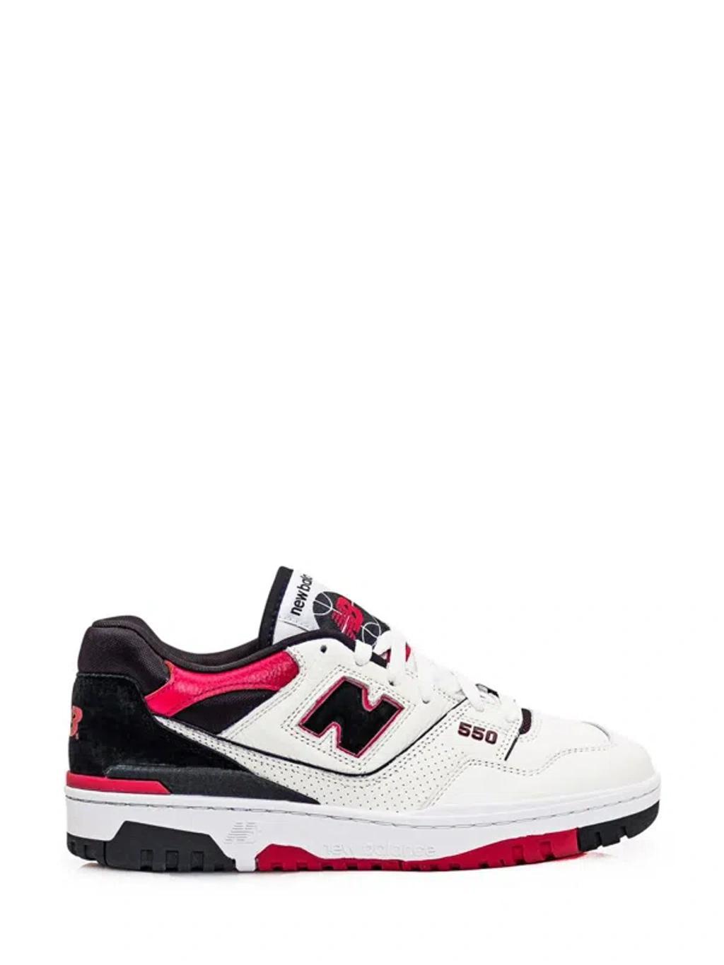 NEW BALANCE 550 Panelled-design Sneakers In White Product Image