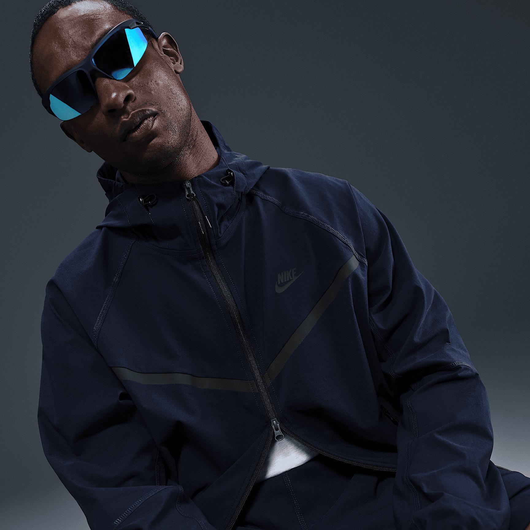 Nike Mens Tech Woven Jacket | HM7151-451 Product Image