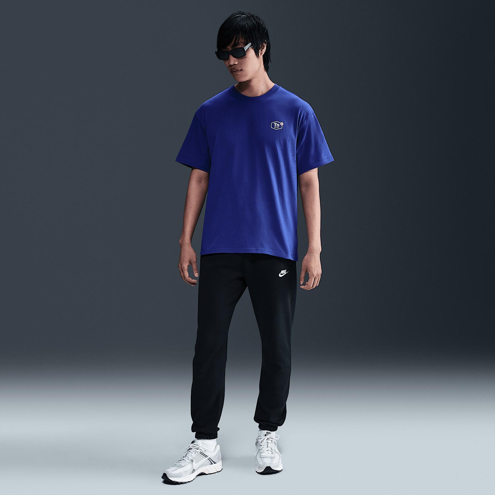 Mens Nike Sportswear Max90 T-Shirt | HJ0750-539 Product Image