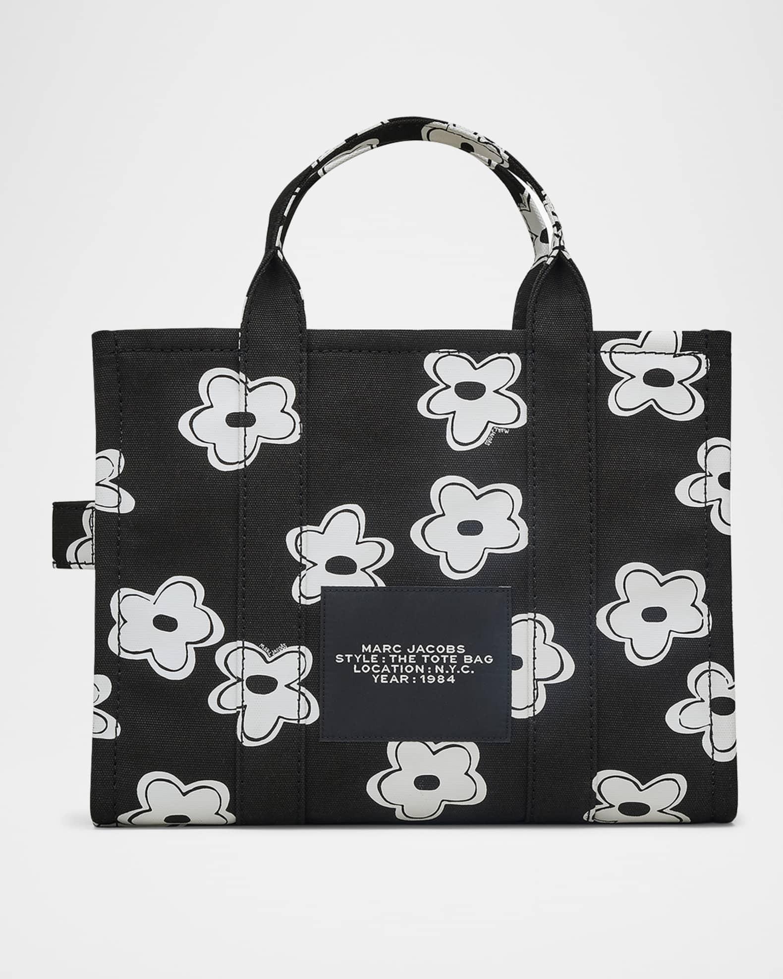 The Medium Tote Bag Product Image