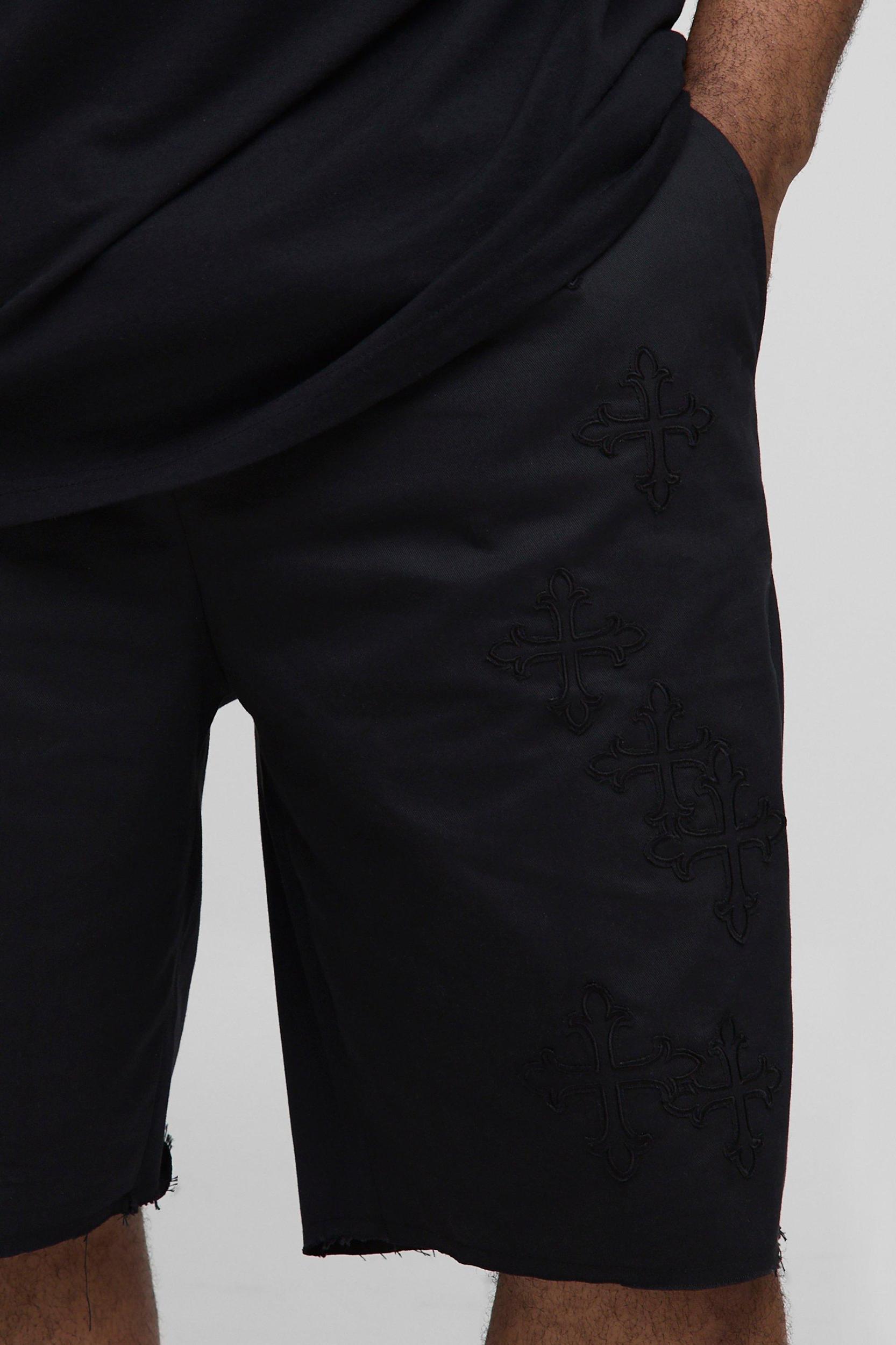 Plus Relaxed Fit Elasticated Waist Applique Shorts | boohooMAN USA Product Image