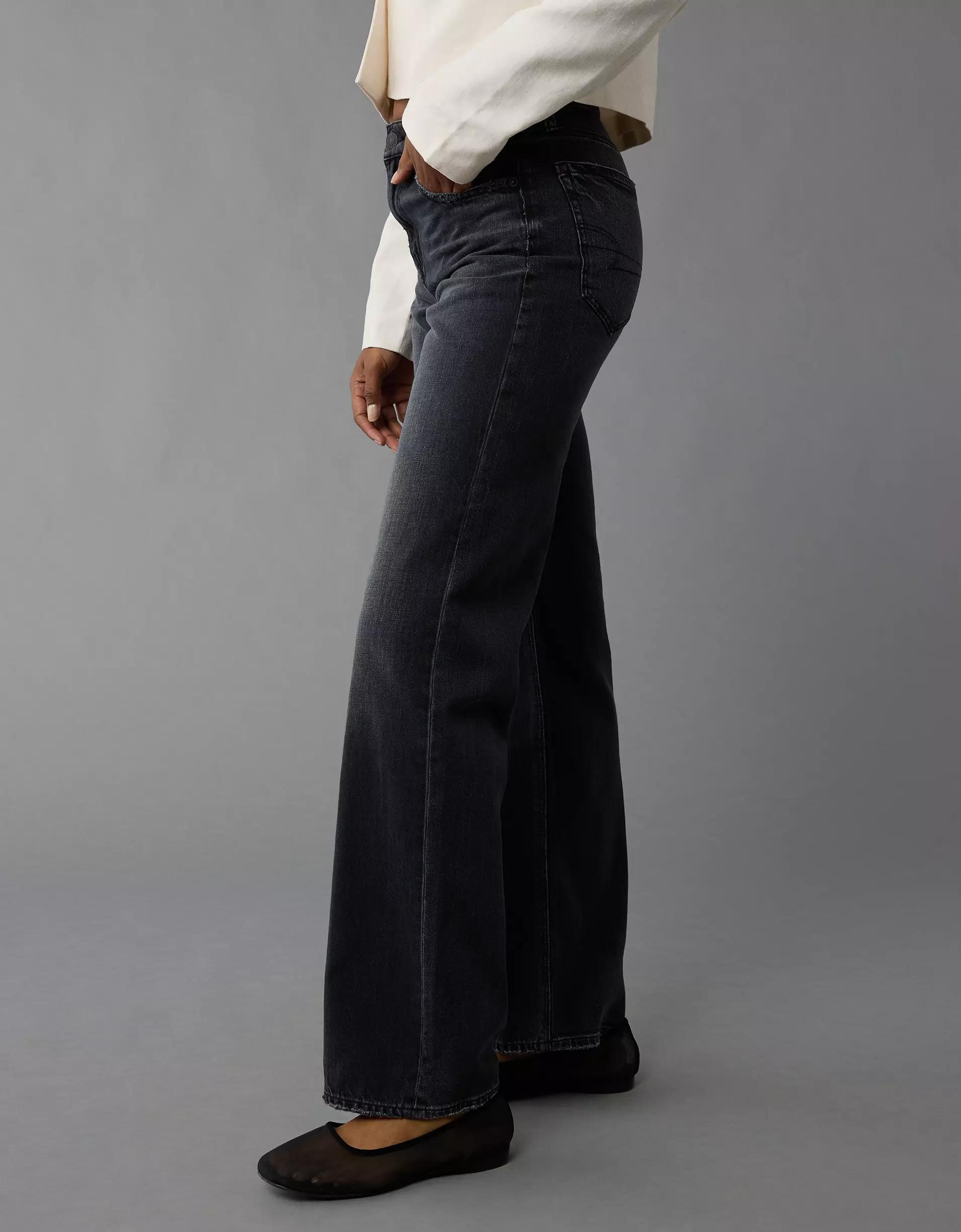 AE Strigid High-Waisted Stovepipe Jean Product Image