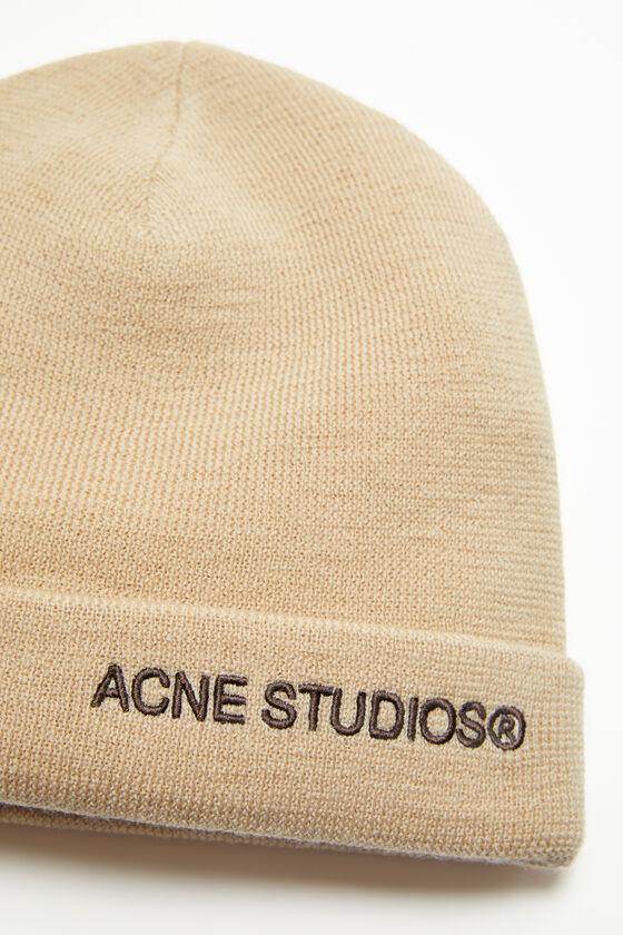 Logo beanie Product Image