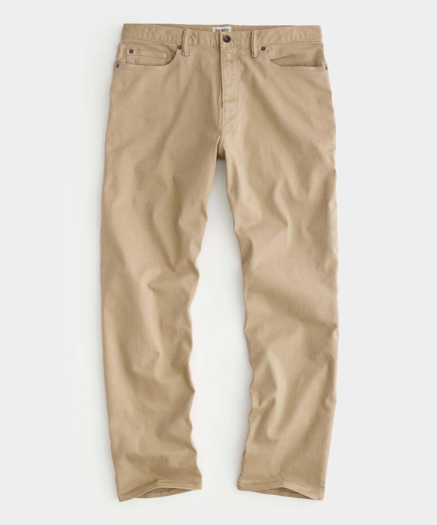 Relaxed Fit 5-Pocket Chino in Casual Khaki Product Image