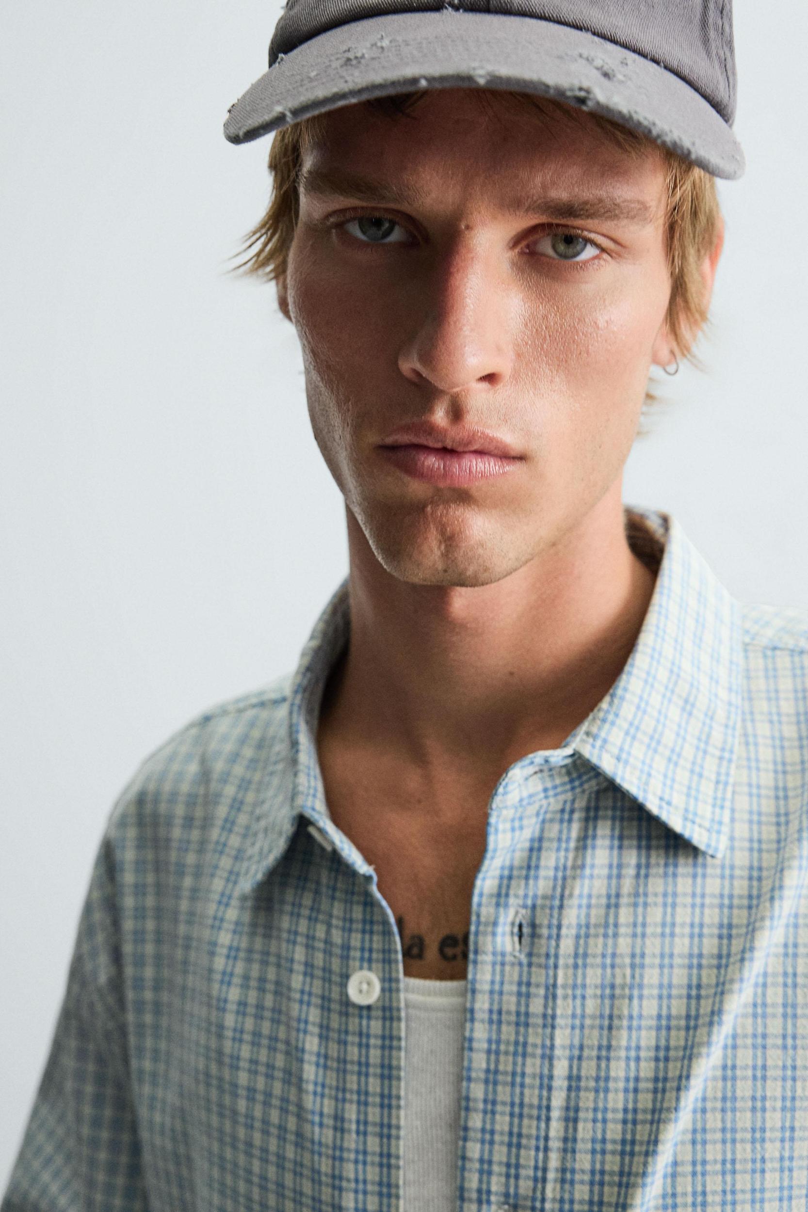 RELAXED FIT PLAID SHIRT Product Image