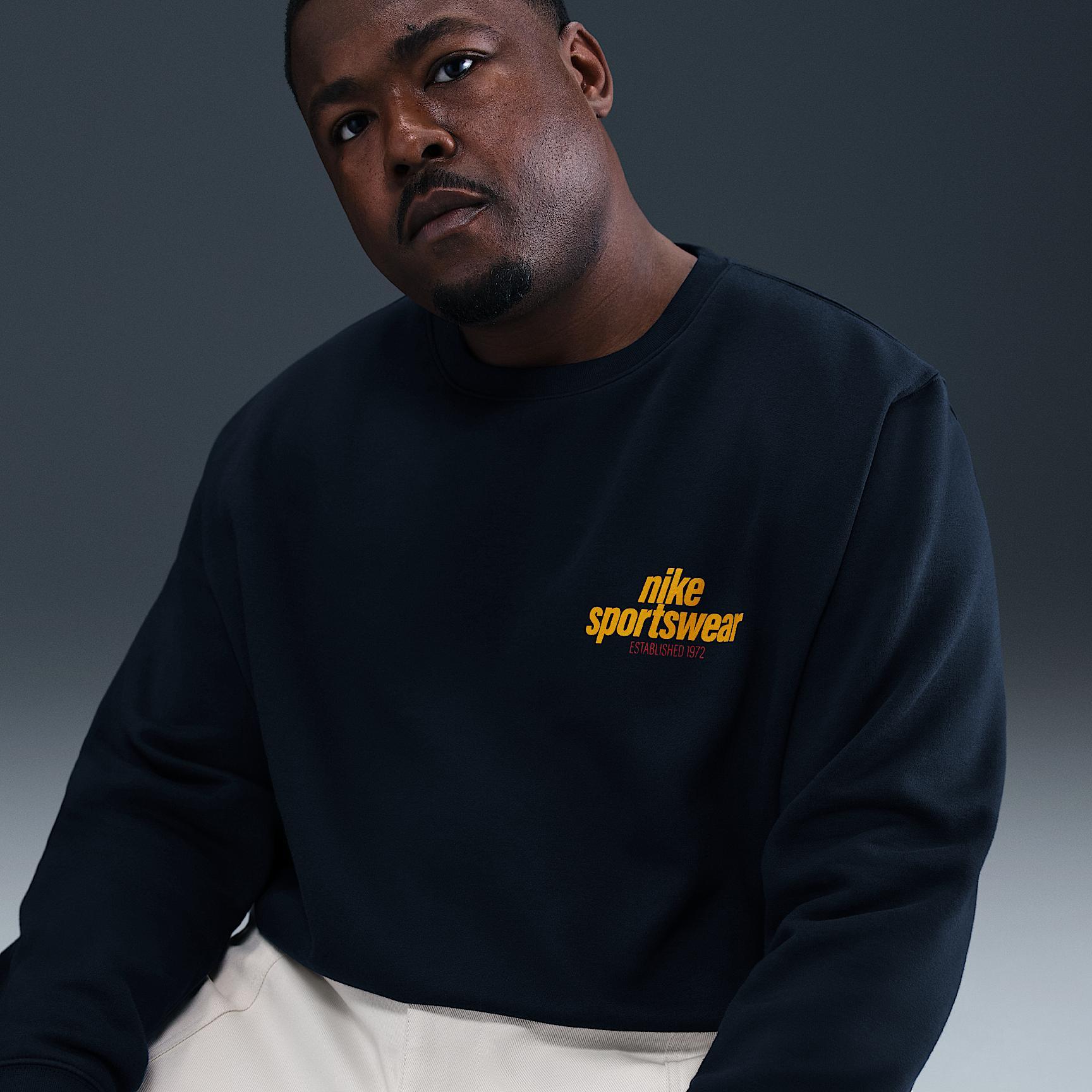 Nike Mens Club Fleece Crew | HJ2173-480 Product Image