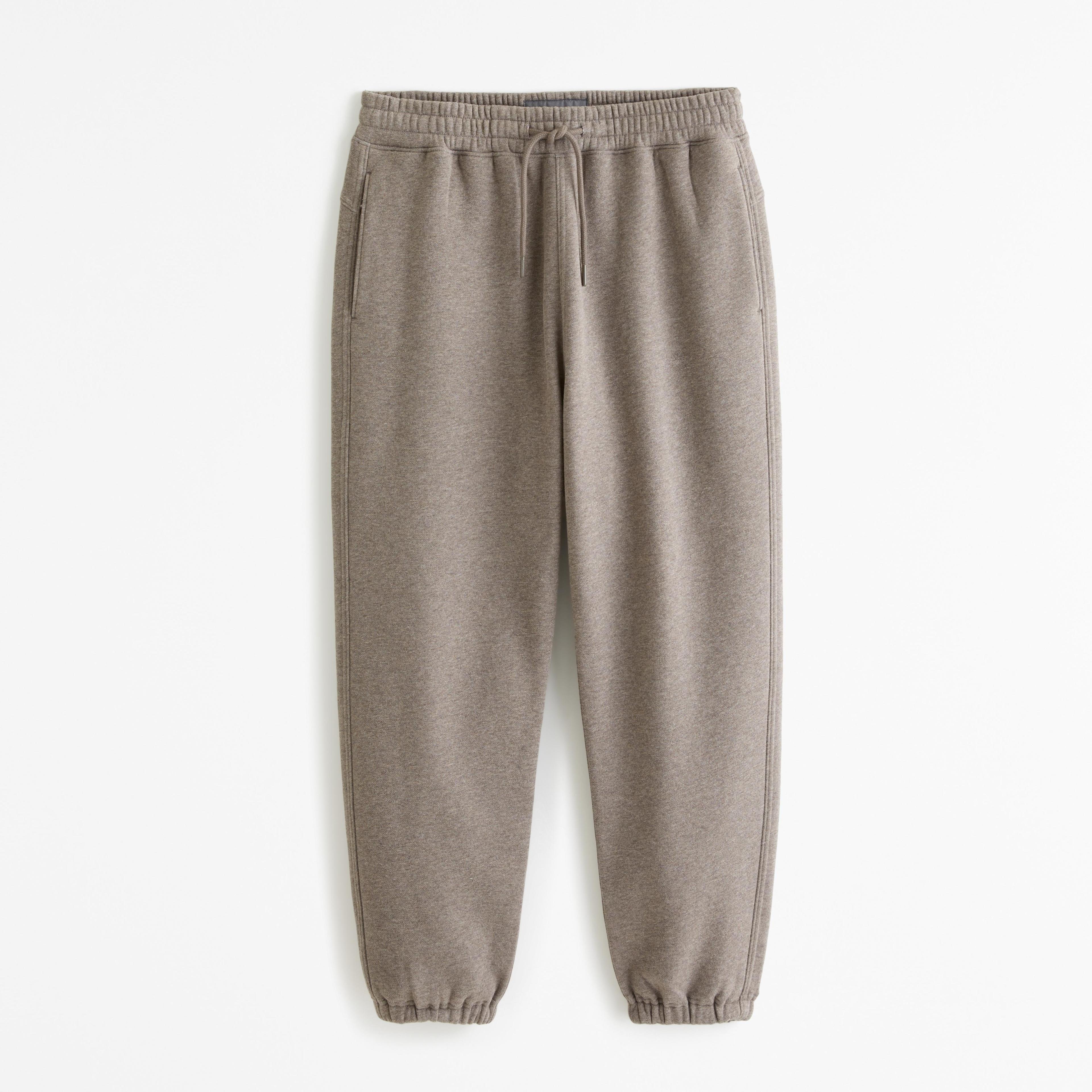 Essential Sweatpant Product Image