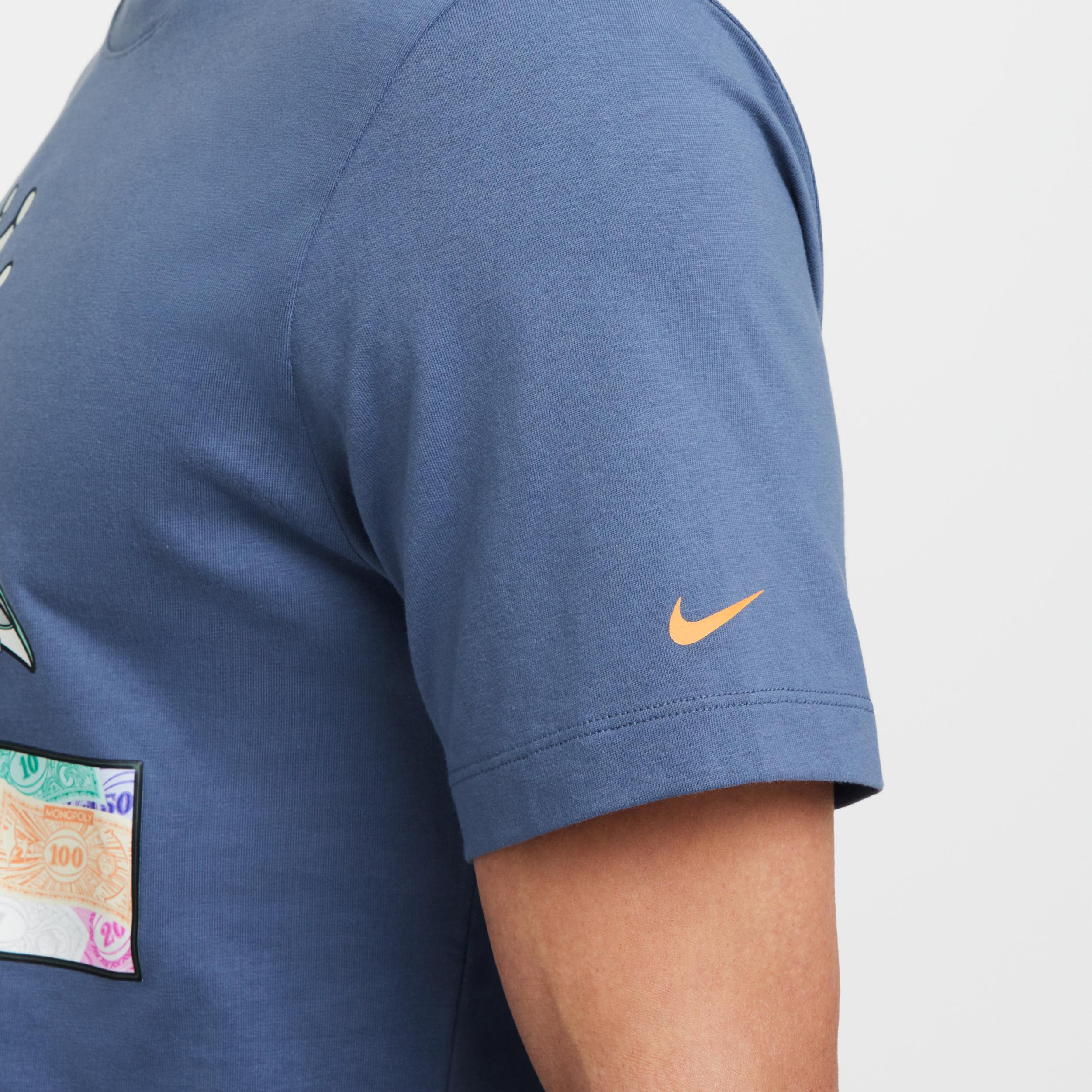 LeBron Men's Basketball T-Shirt Product Image