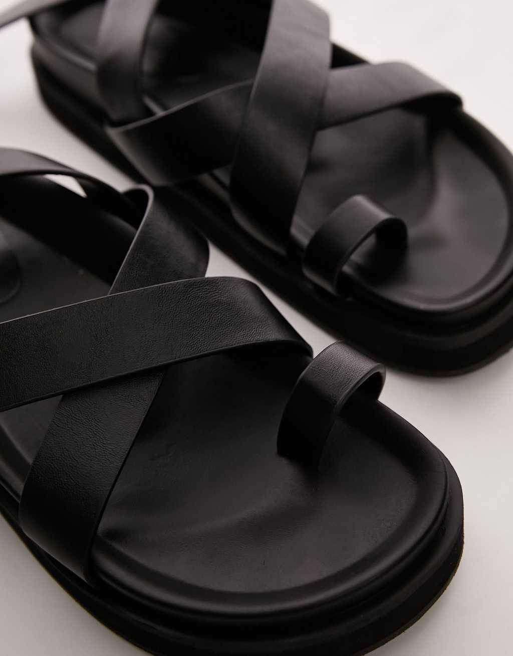 Topshop Jaydee strappy sandal with toe loop in black Product Image