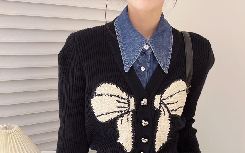 V-Neck Bow Embroidered Ribbed Cardigan Product Image