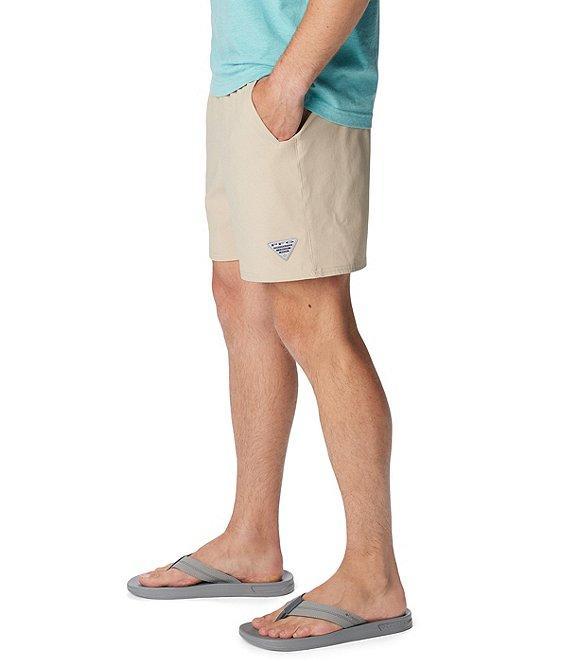 Columbia Terminal Roamer™ 6#double; Inseam Stretch Shorts Product Image