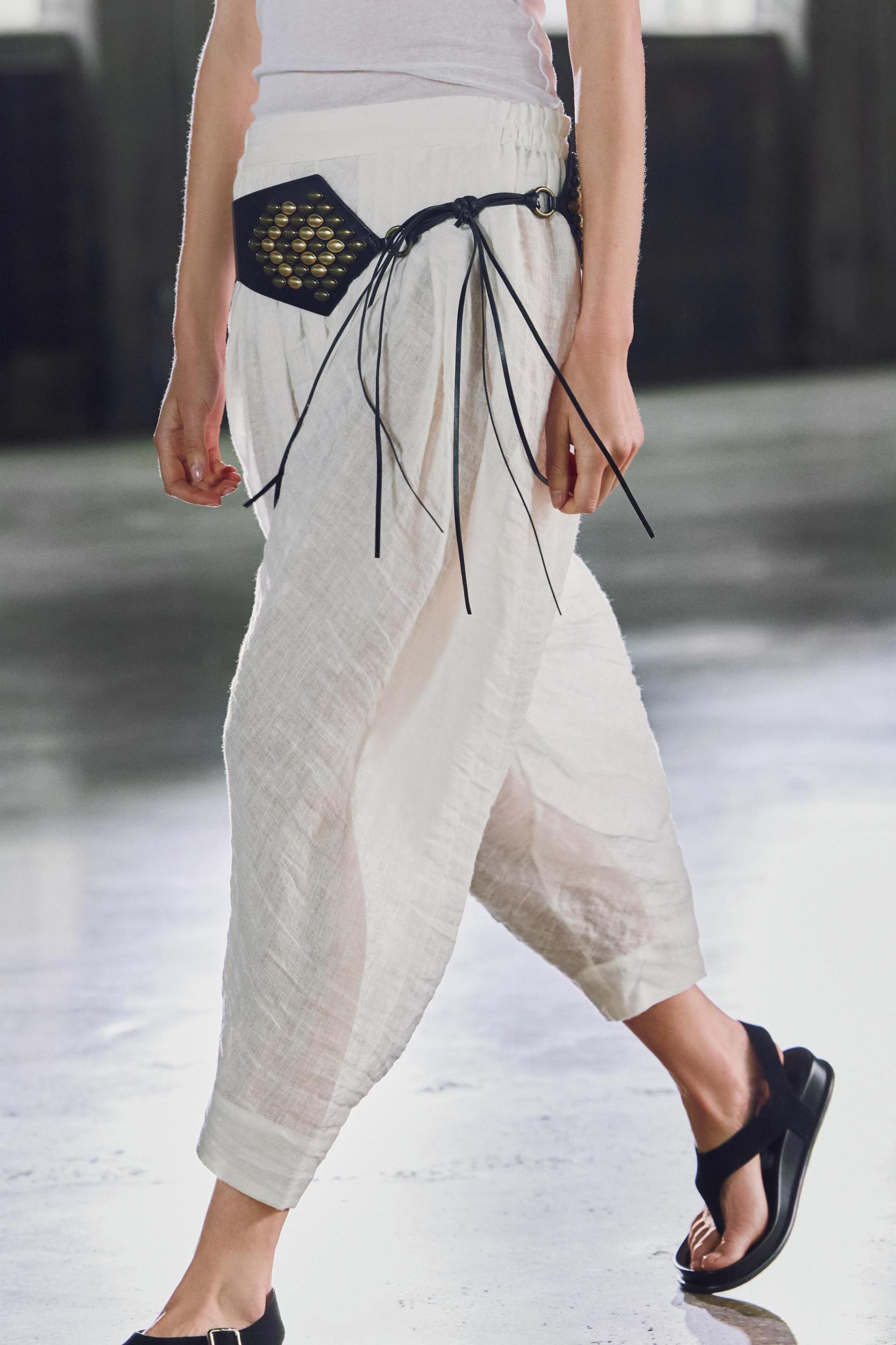 ZW COLLECTION LINEN BALLOON PANTS Product Image