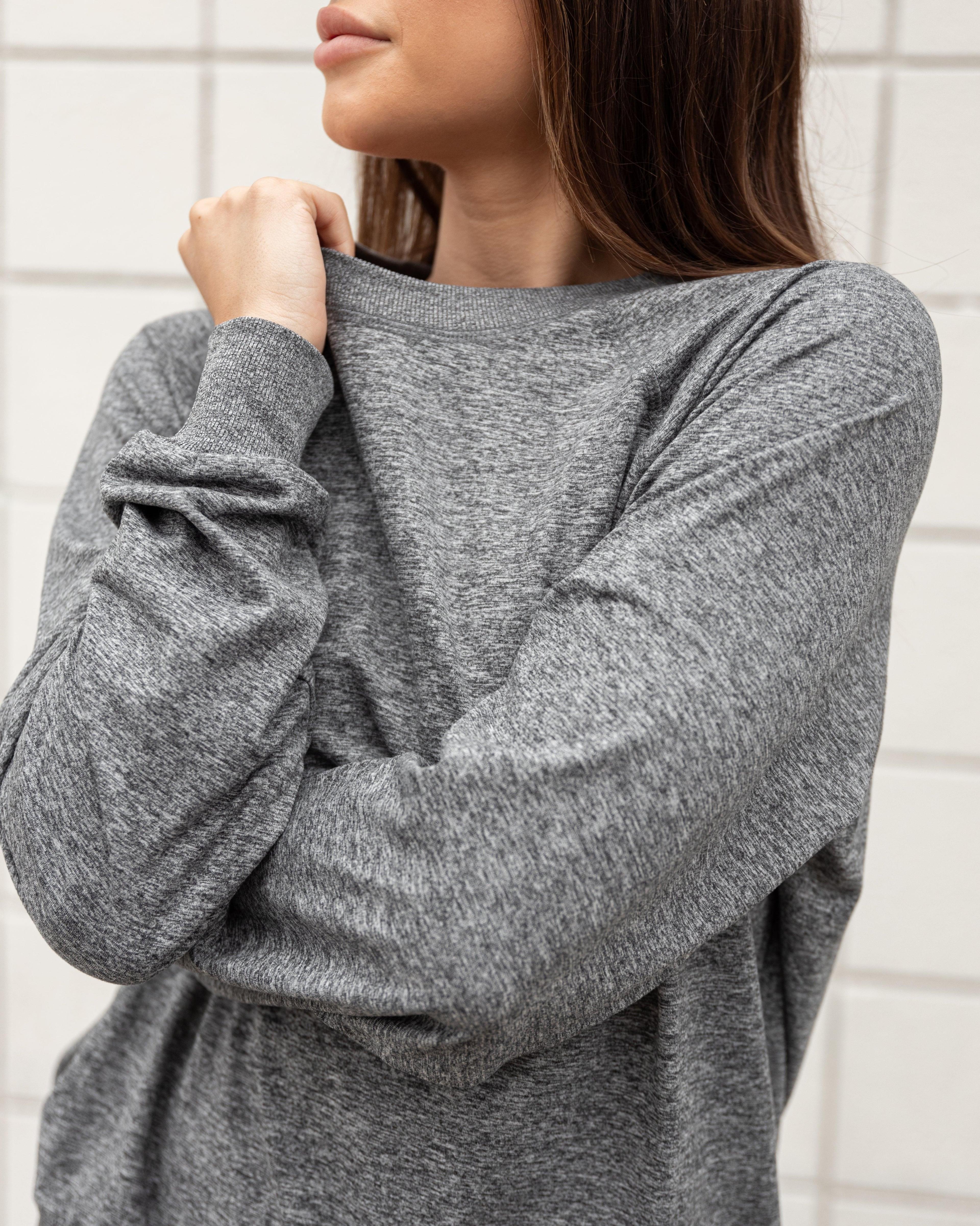 Women's Roam™ Crewneck Product Image