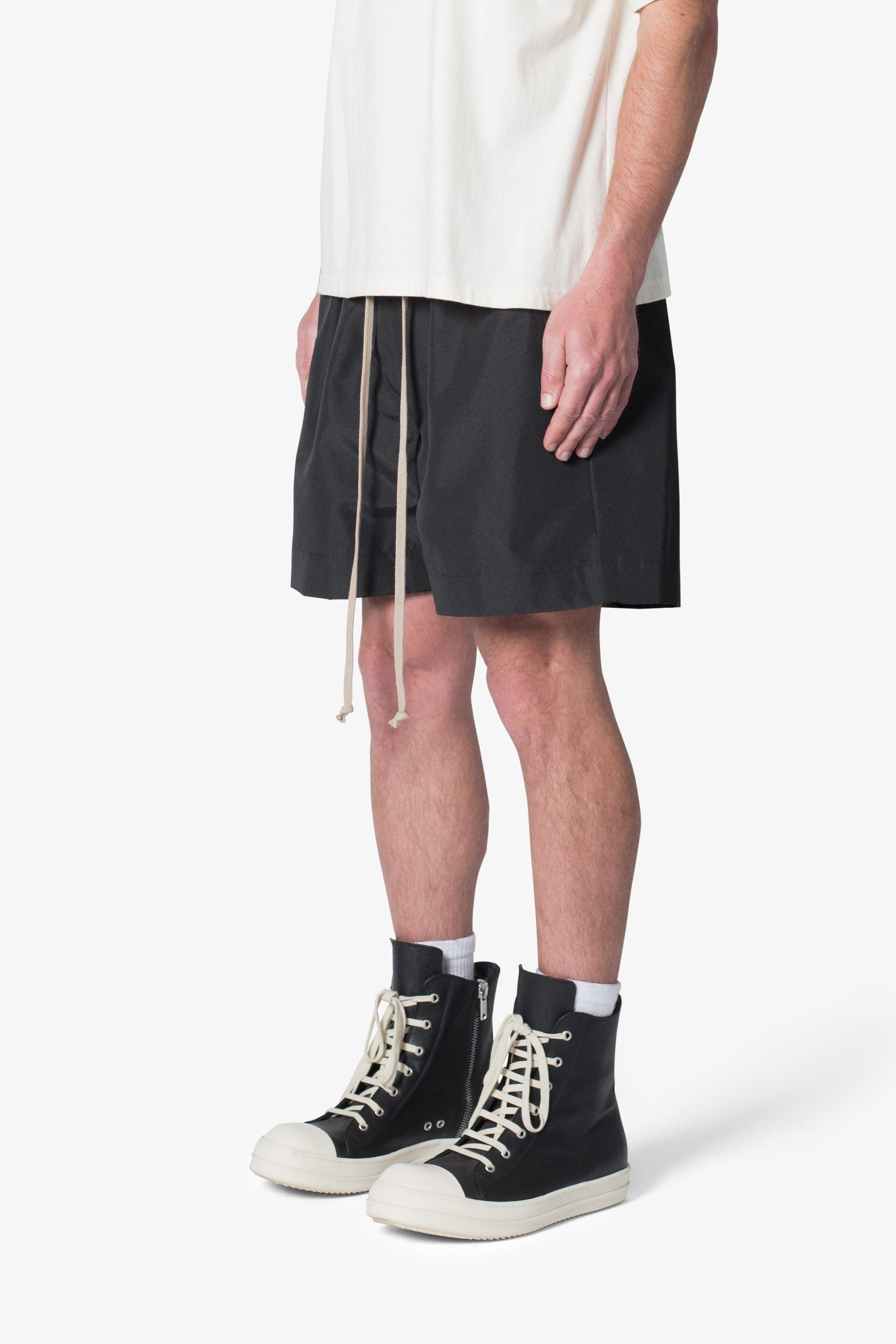 Weimar Shorts - Black Product Image