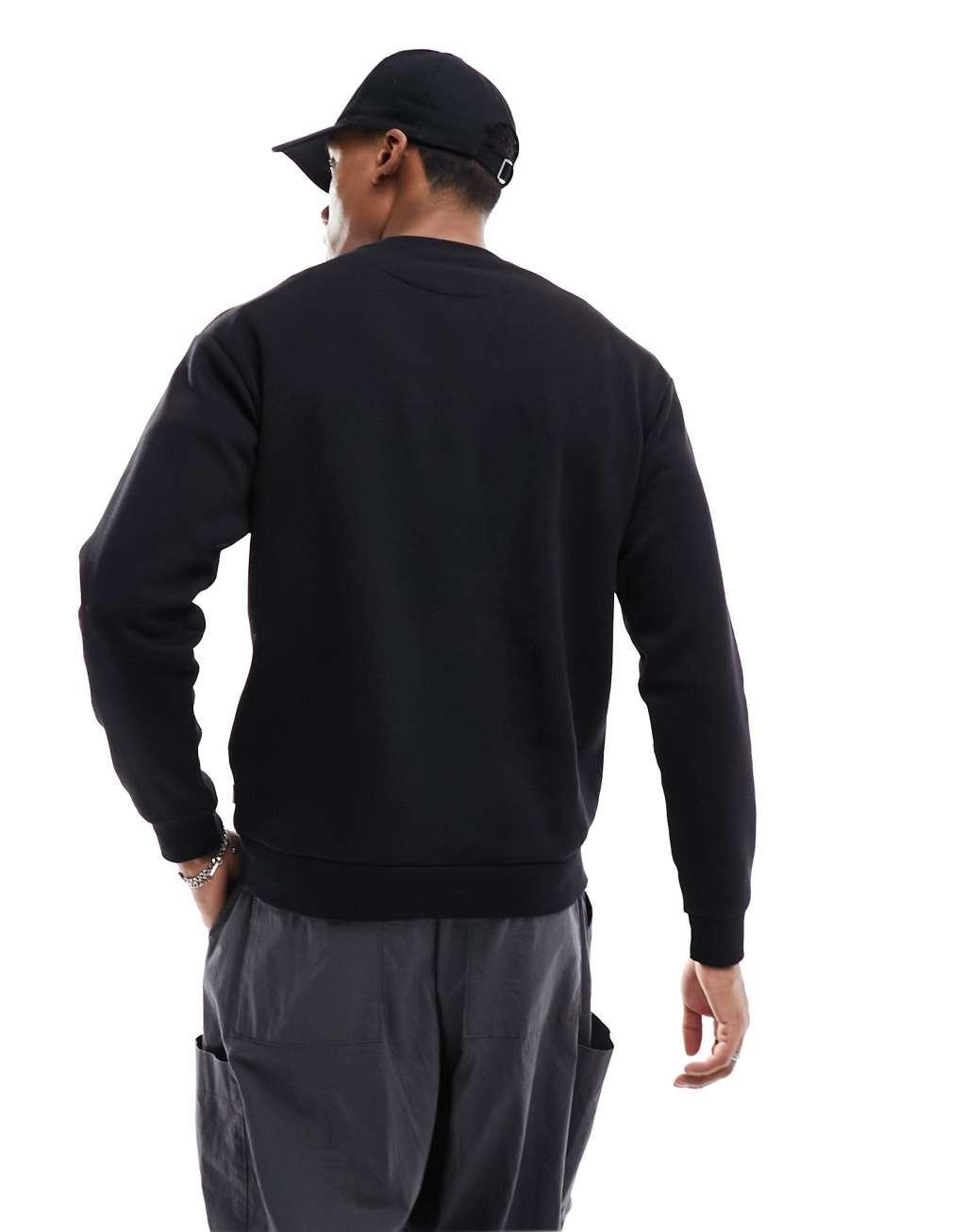 Jack & Jones oversized sweatshirt in black Product Image