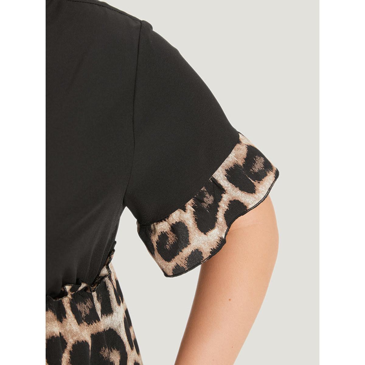 Plus Size Leopard Print Patchwork V Neck Bell Sleeve Dress Black Women Elegant Patchwork V-neck Short sleeve Curvy Knee Dress BloomChic 10/M Product Image