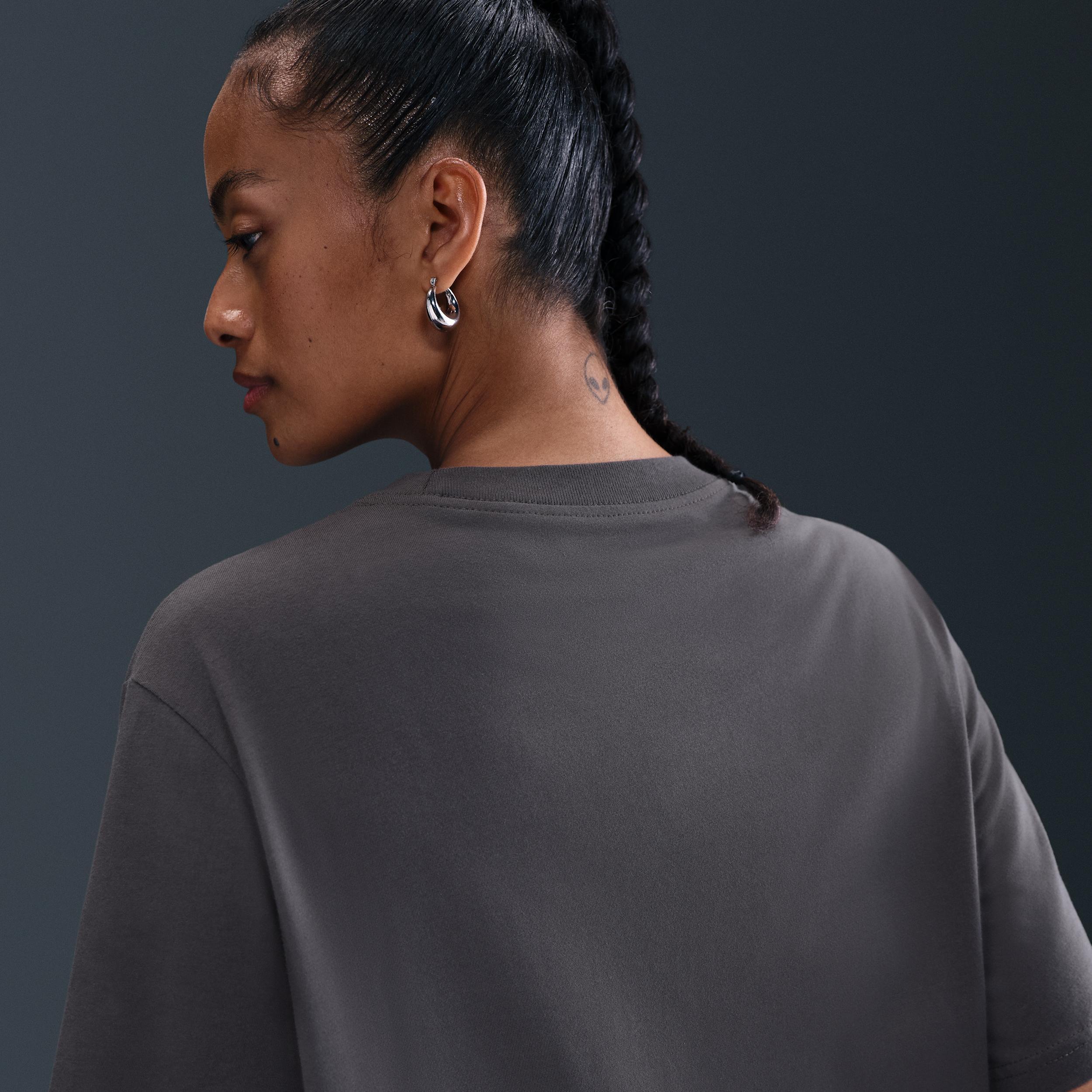 Women's Nike Sportswear Essential T-Shirt Product Image