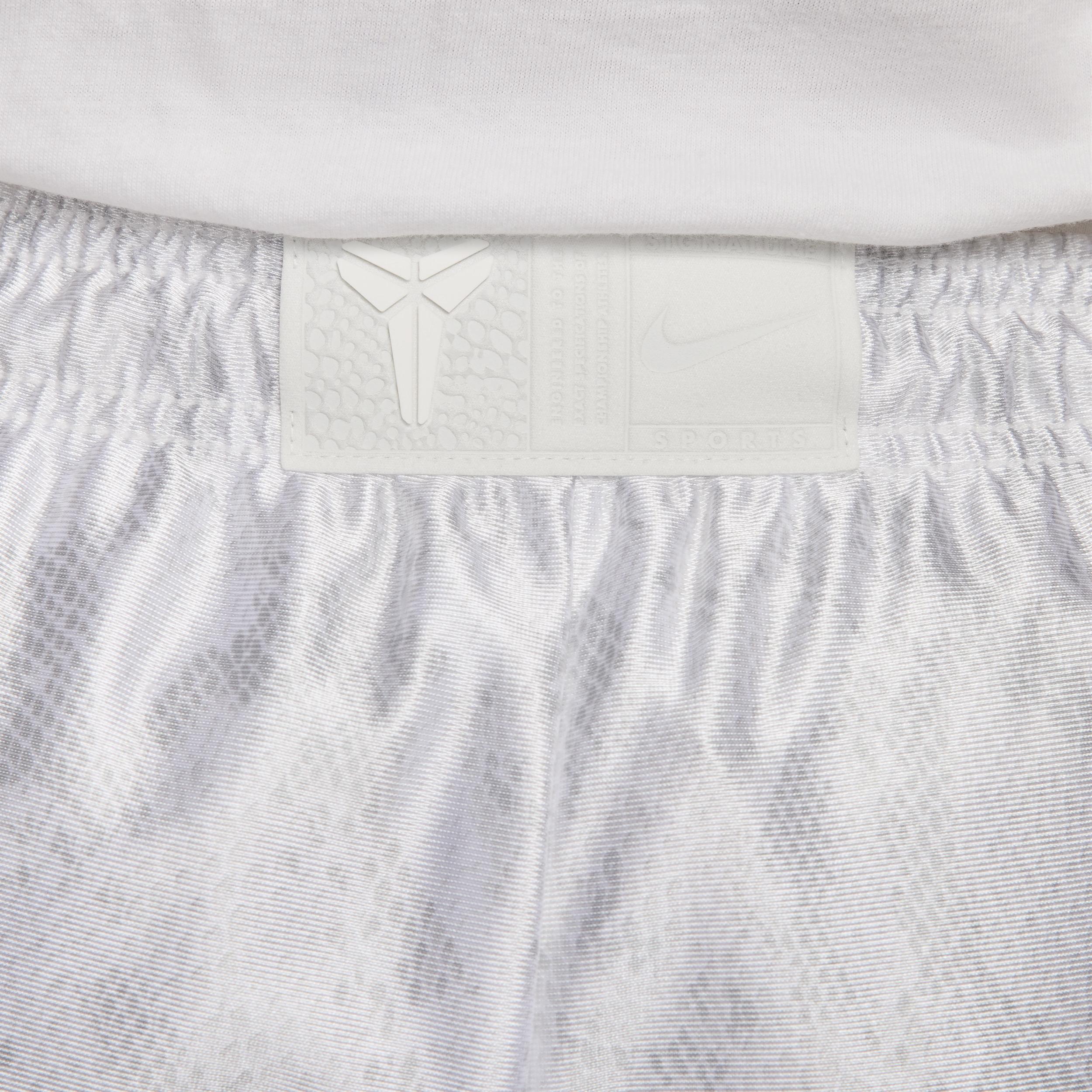 Kobe 6" Nike Men's Dri-FIT Standard Issue Reversible Basketball Shorts Product Image