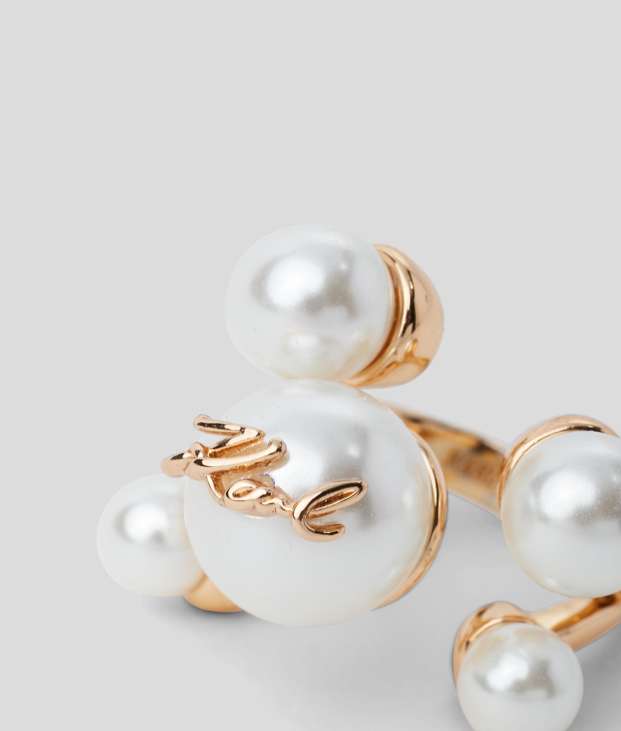 K/SIGNATURE PEARLS RING Product Image