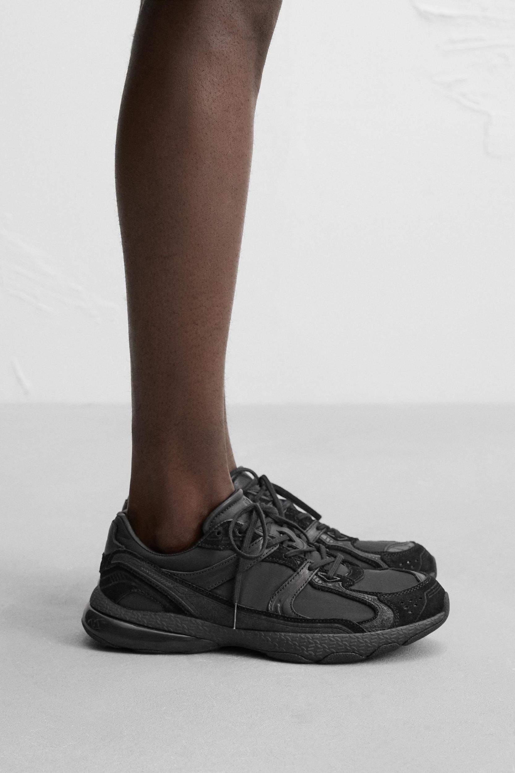 MONOCHROME SNEAKERS Product Image