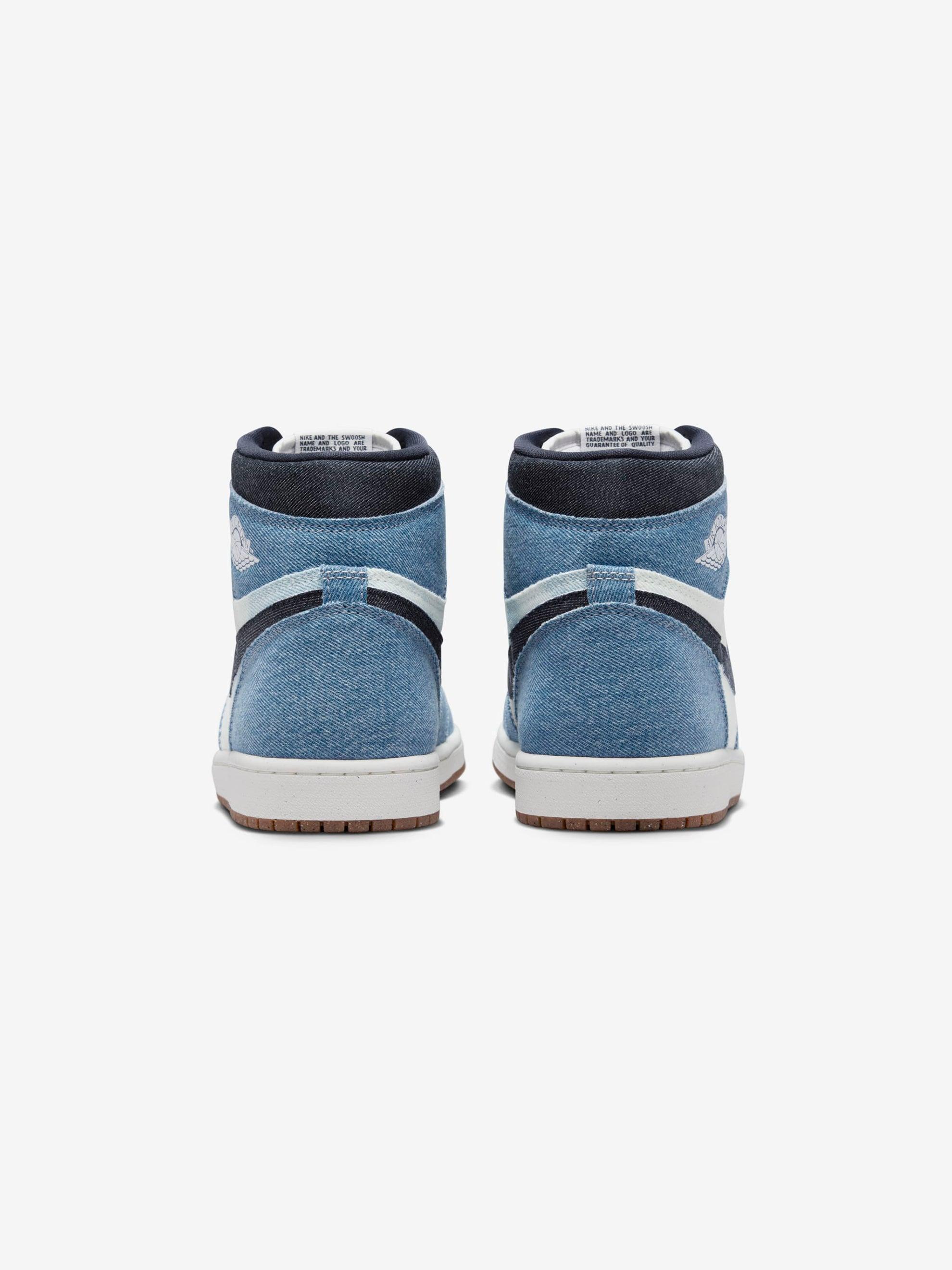 Air Jordan 1 Retro High (SUMMIT WHITE/OBSIDIAN-SUMMIT WHITE) Product Image