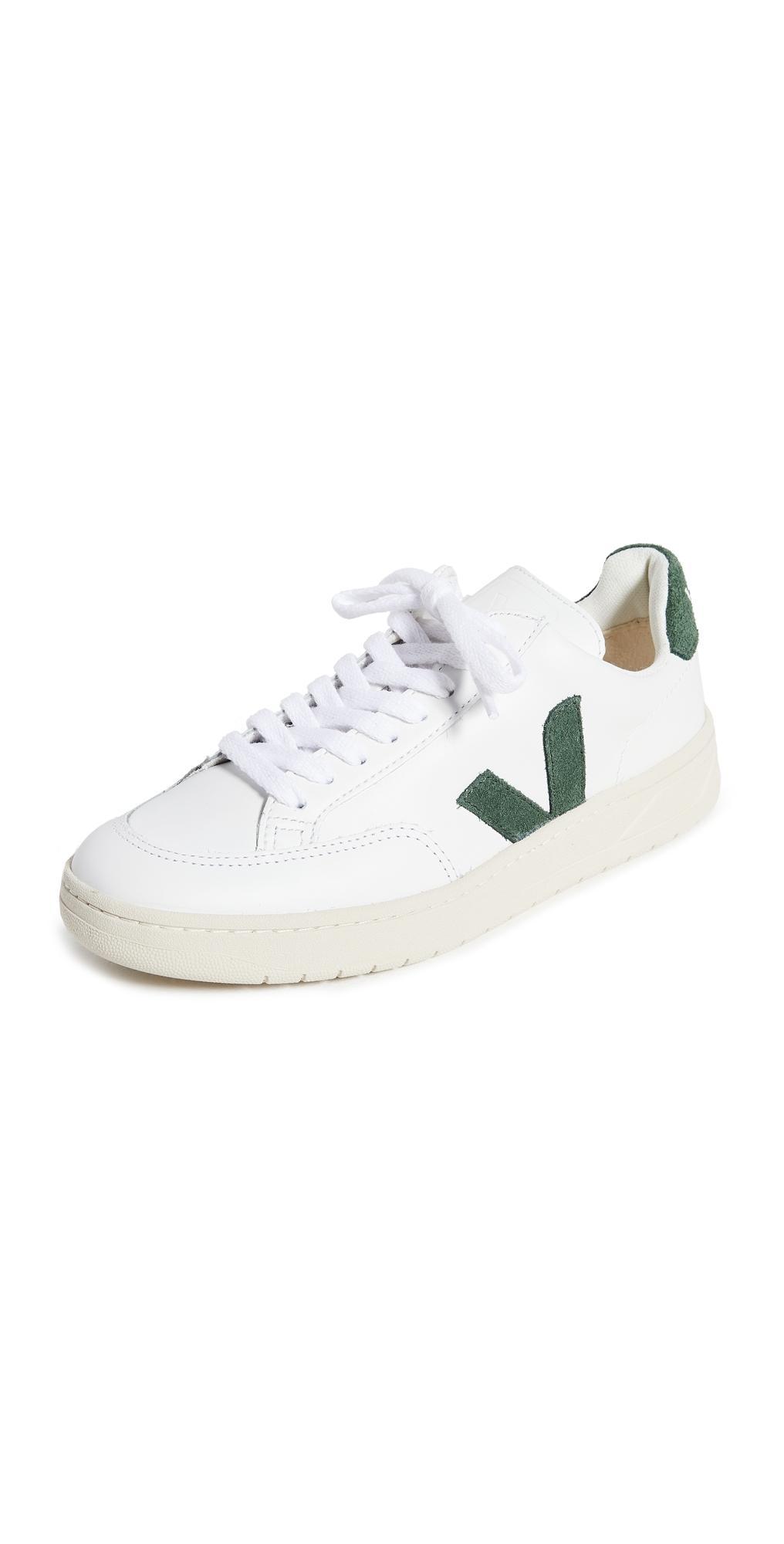 Veja V-12 Sneaker Extra White/Cyprus 39 Product Image