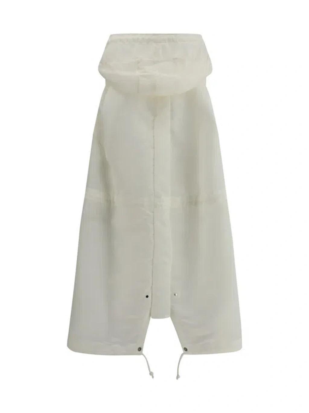 SACAI Sleeveless Oversized Jacket In White Product Image