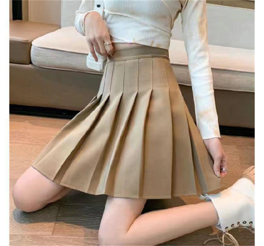 High Waist Plain Pleated Mini A-Line Skirt Product Image