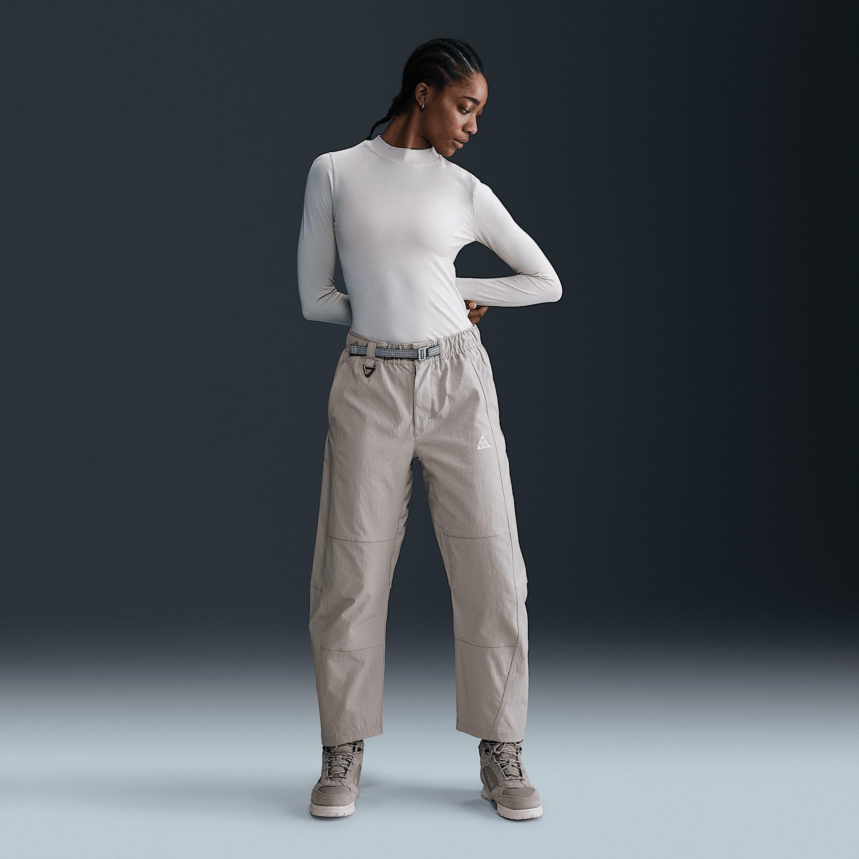 Women's Nike ACG UV Protection Repel Hiking Pants Product Image