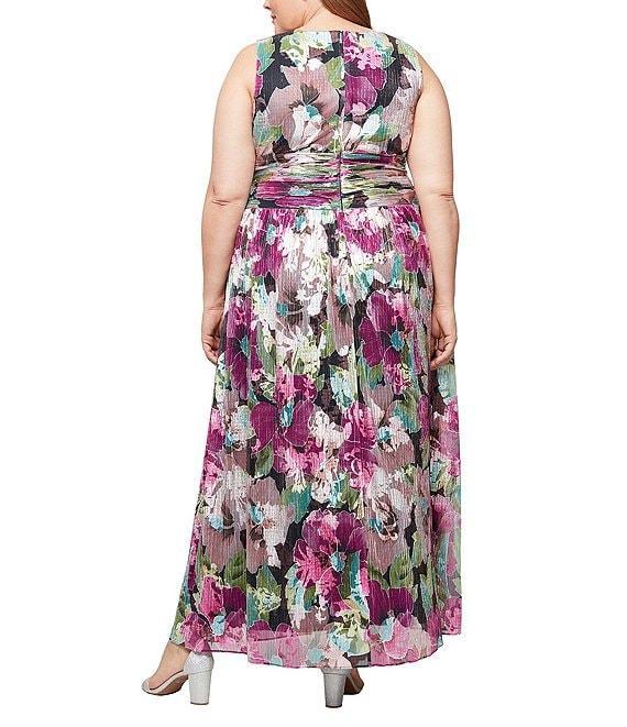 Ignite Evenings Plus Size Sleeveless V-Neck Foil Bodre Dress Product Image