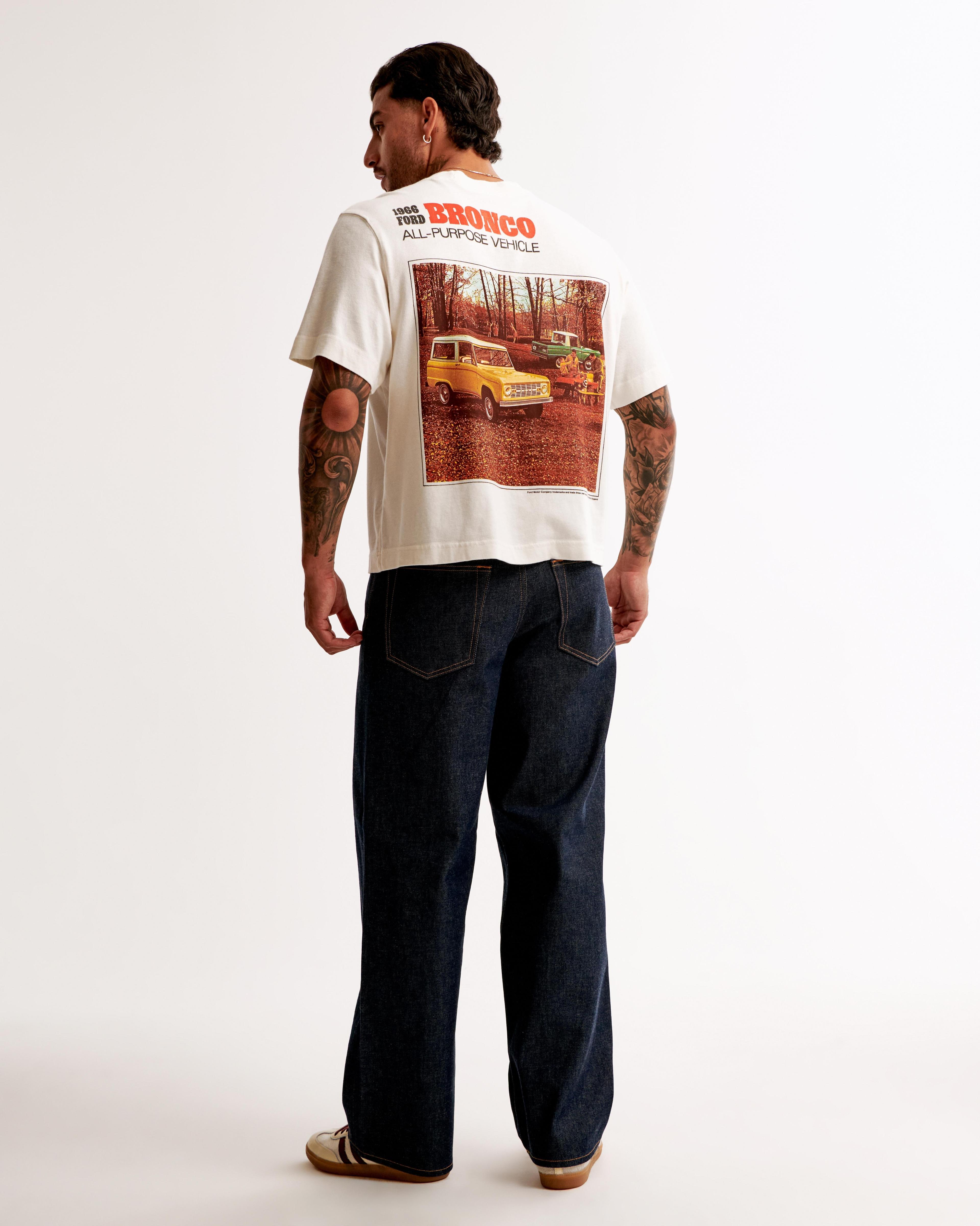 Cropped Wagoneer Graphic Tee Product Image