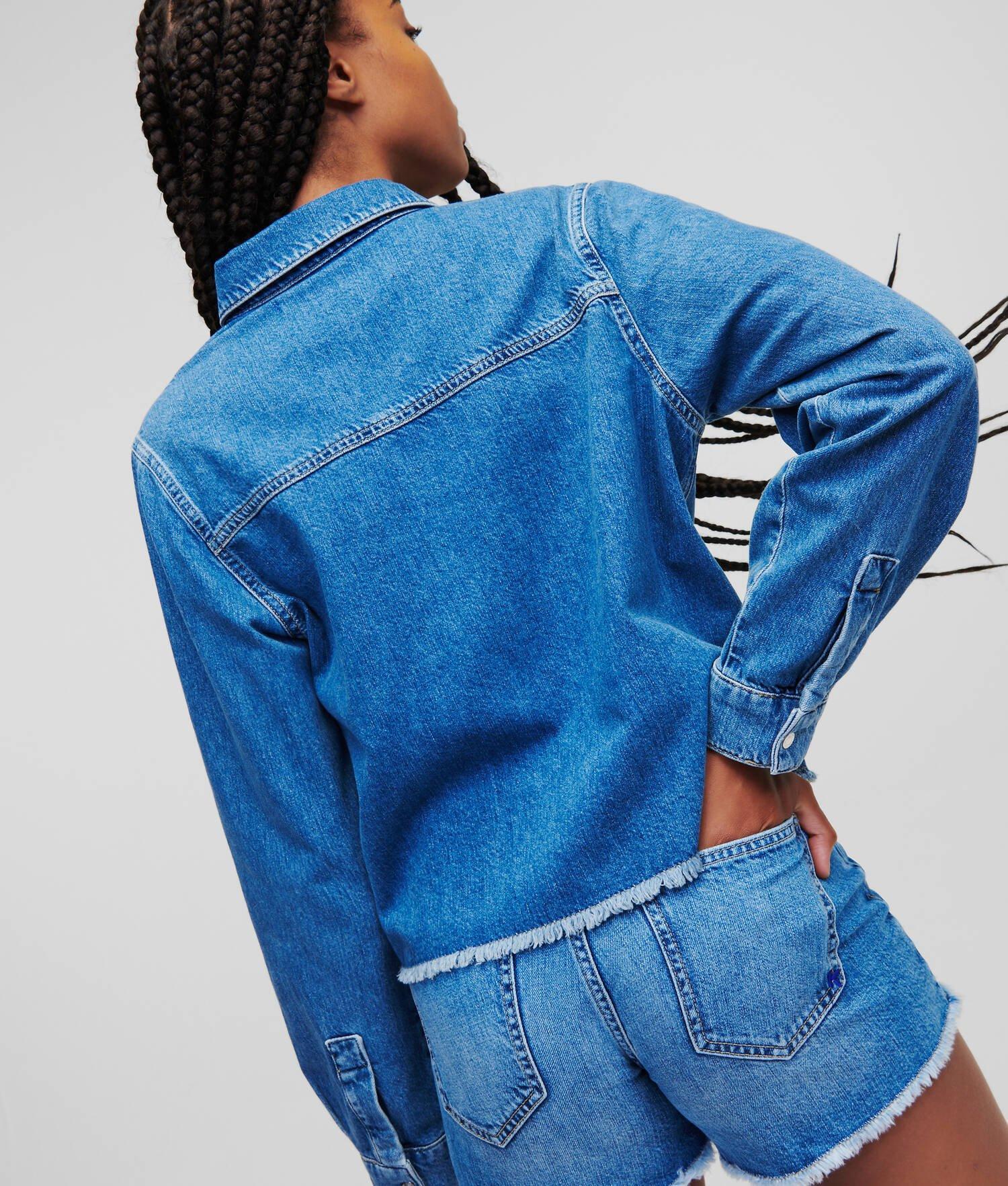 KLJ CROPPED DENIM SHIRT Product Image