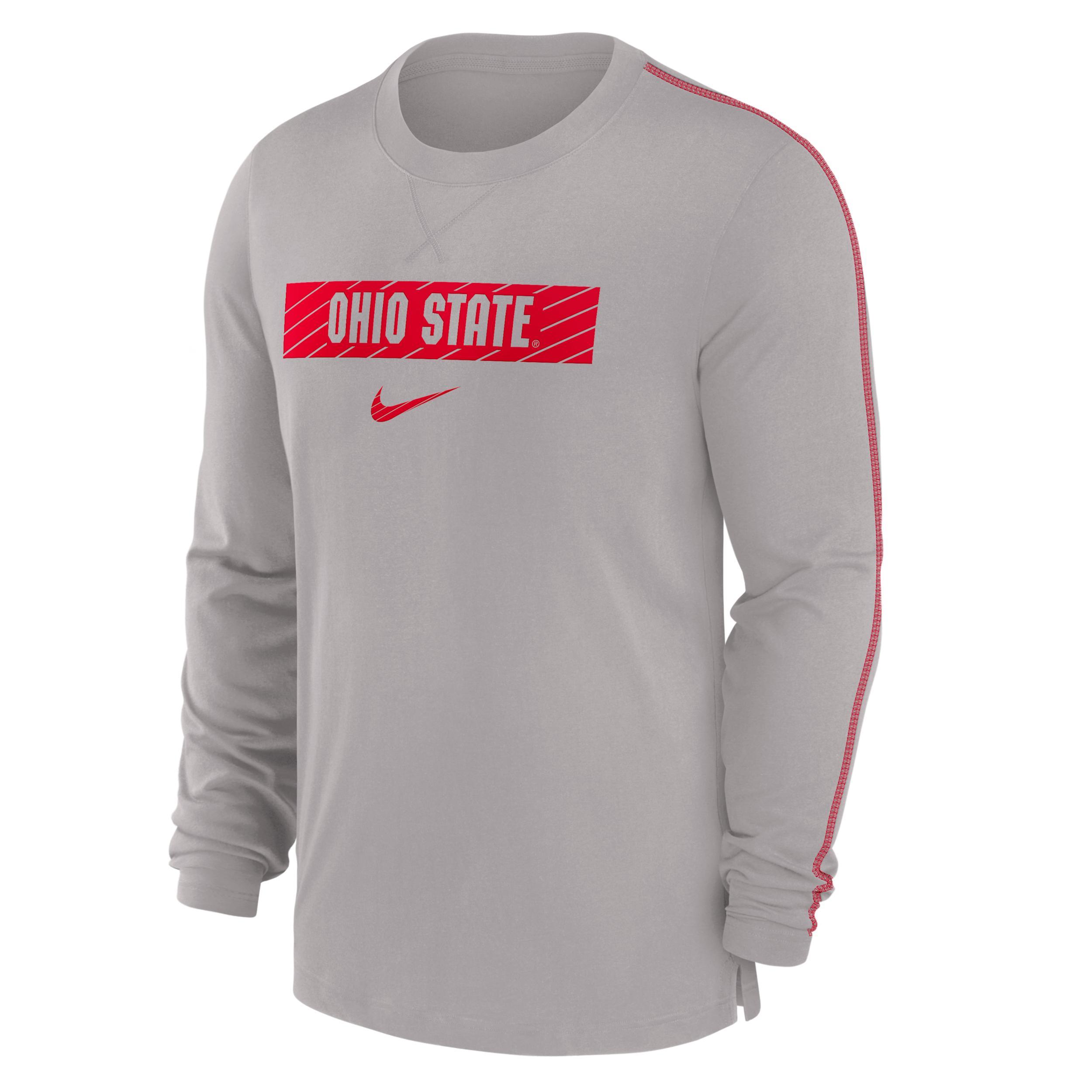Cleveland Browns Sideline Player Team Issue Menâs Nike Men's Dri-FIT Long-Sleeve Top Product Image