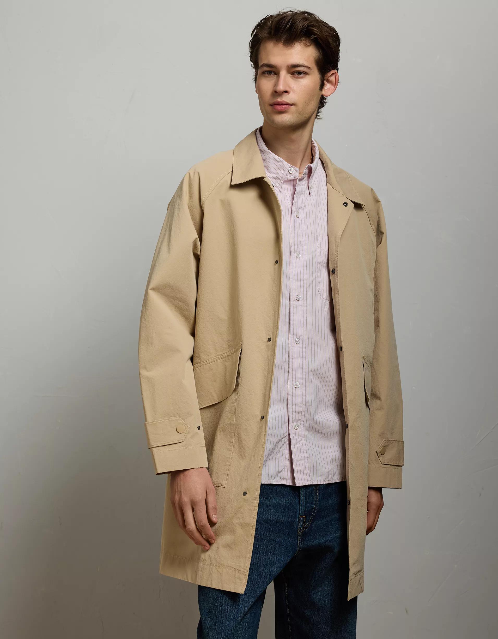 AE77 Premium Mac Raincoat Product Image