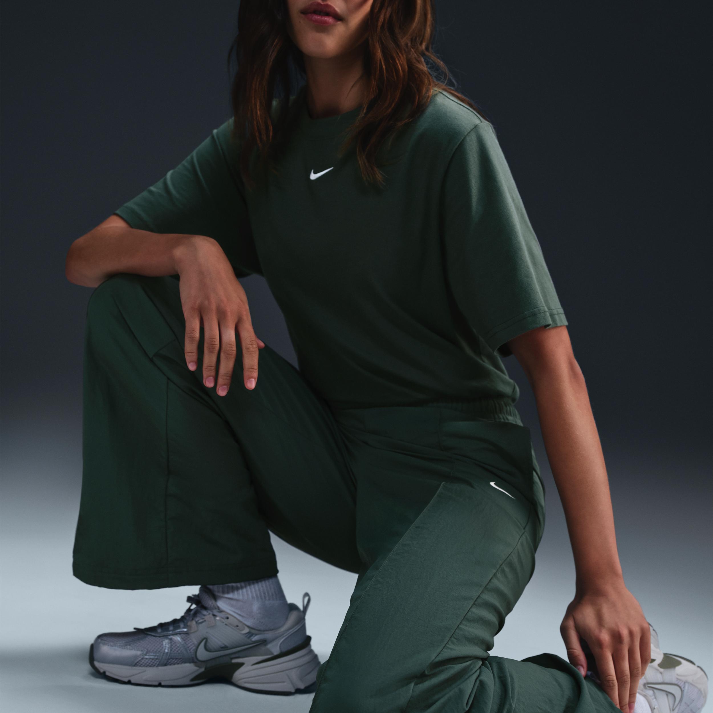 Women's Nike Sportswear Everything Wovens Mid-Rise Open-Hem Pants Product Image