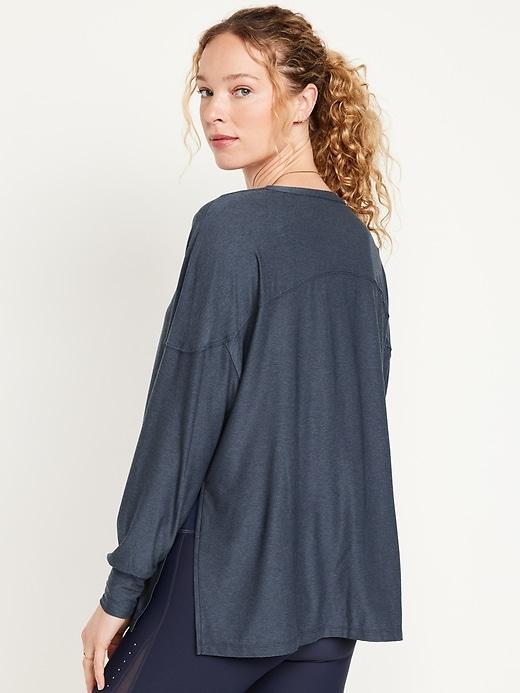 CloudMotion Tunic Product Image