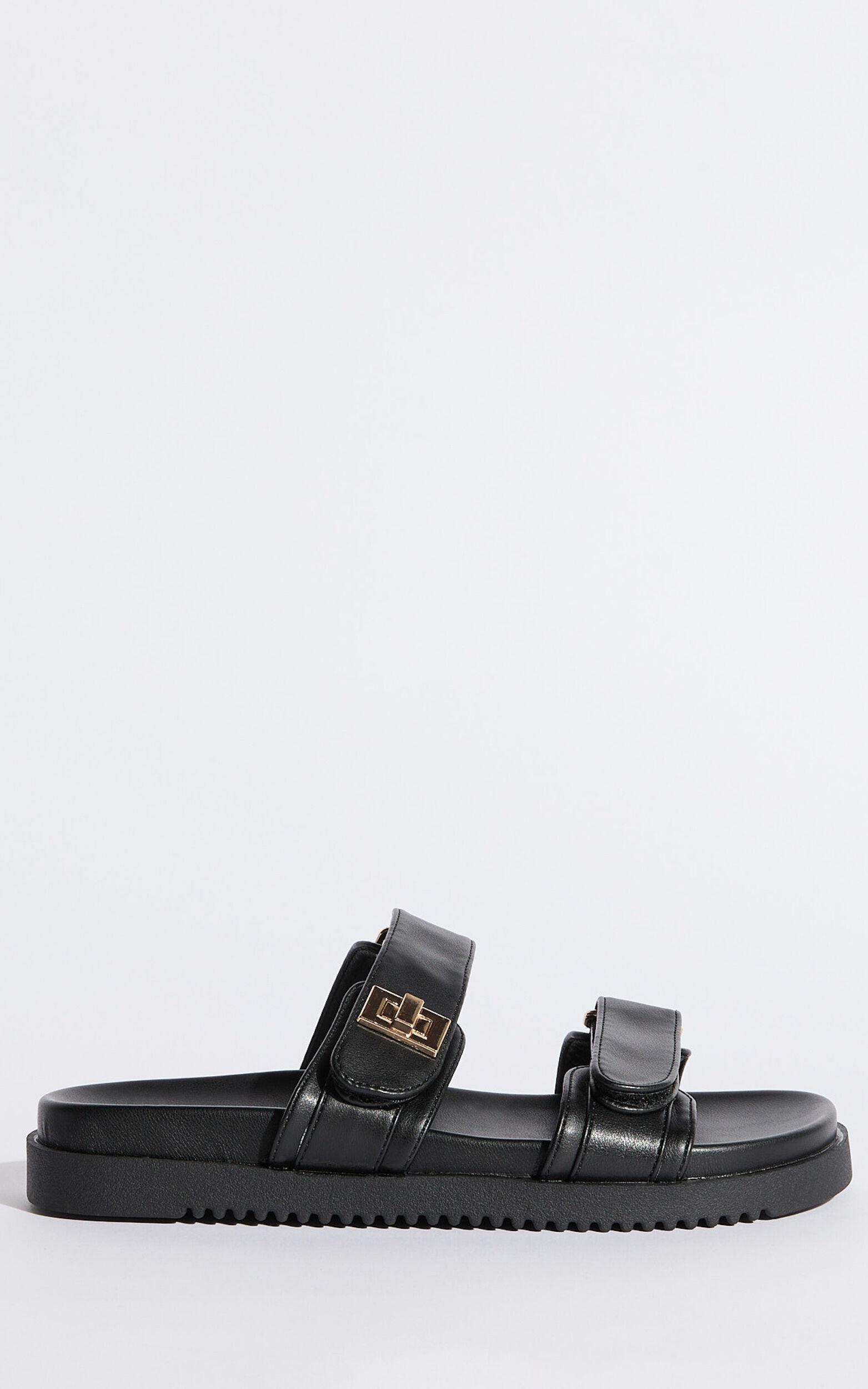 Billini - Amylee Slide in Black Product Image