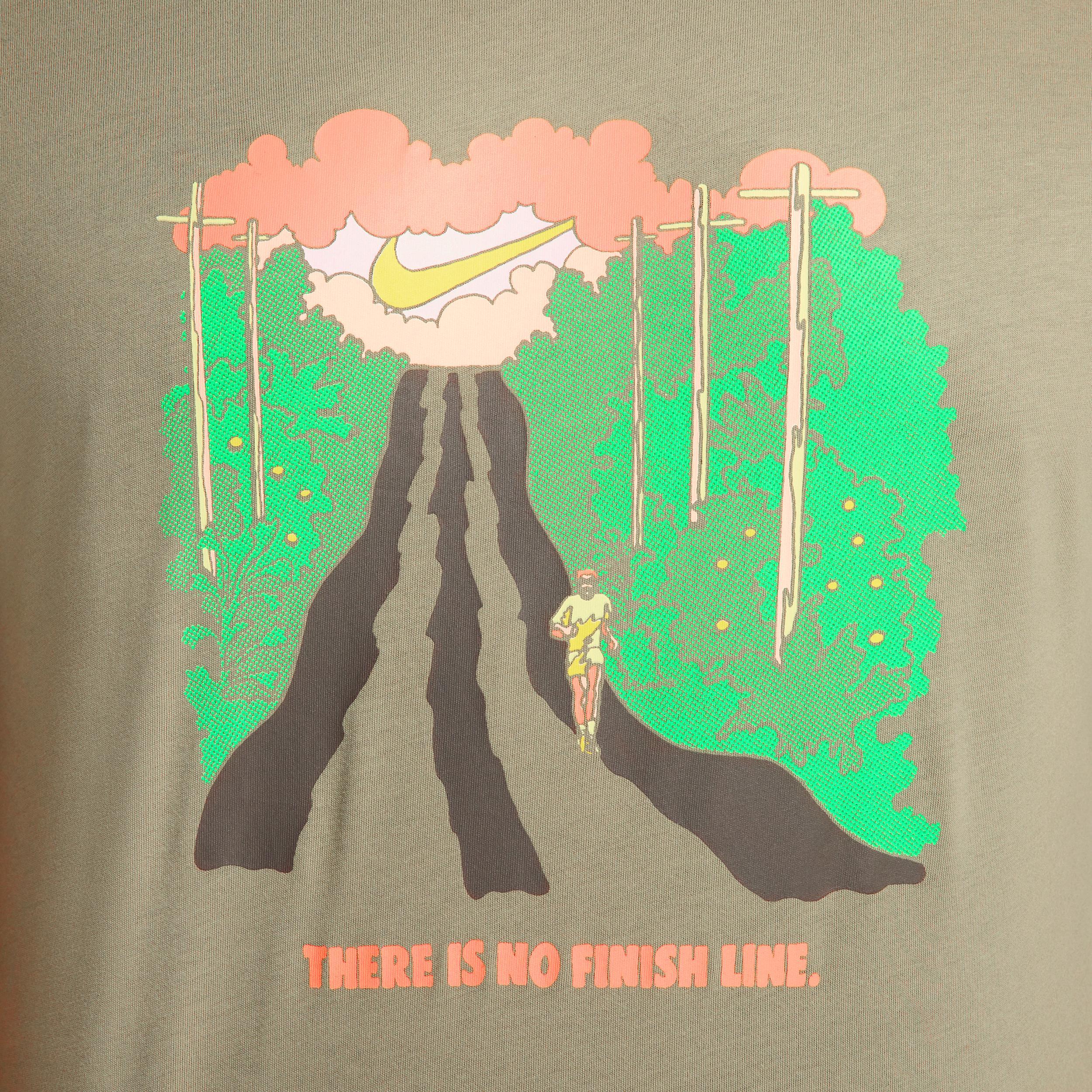 Nike Men's Running T-Shirt Product Image