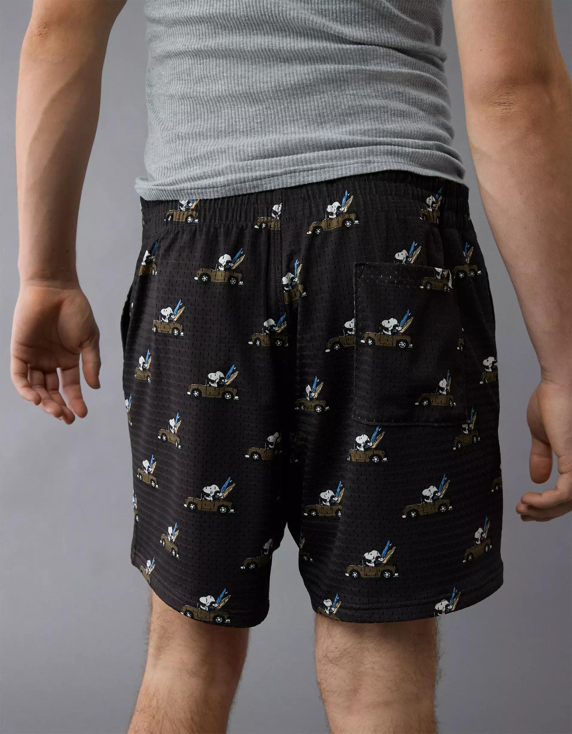 AE Sofa Surfin' 6" Snoopy Graphic Mesh Lounge Short Product Image