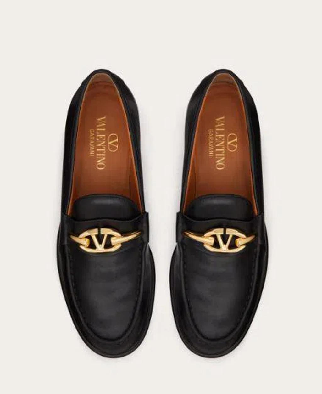 VLOGO SIGNATURE CALFSKIN LOAFER Product Image